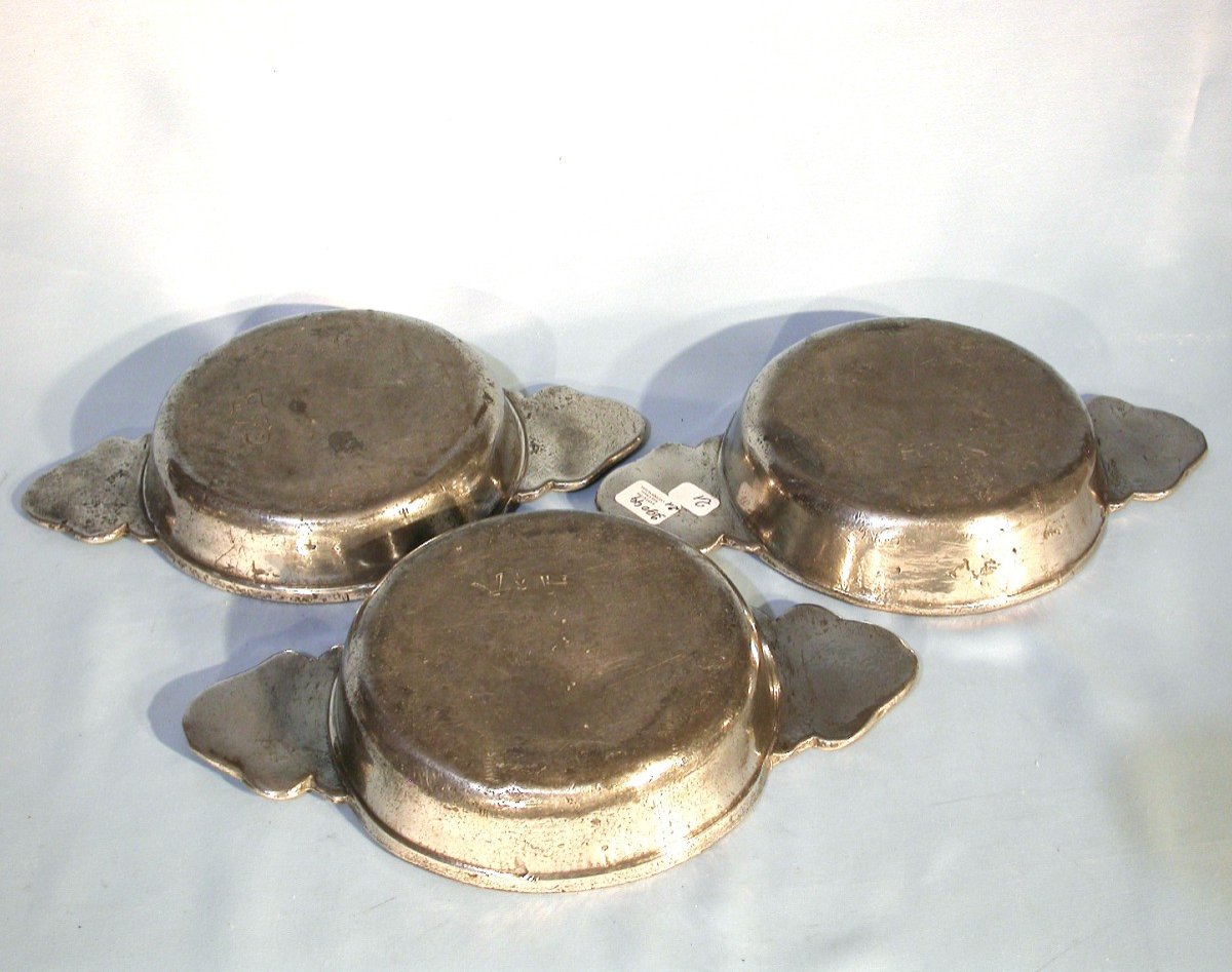 Three Pewter Bowls - South-west France, 19th Century.-photo-5