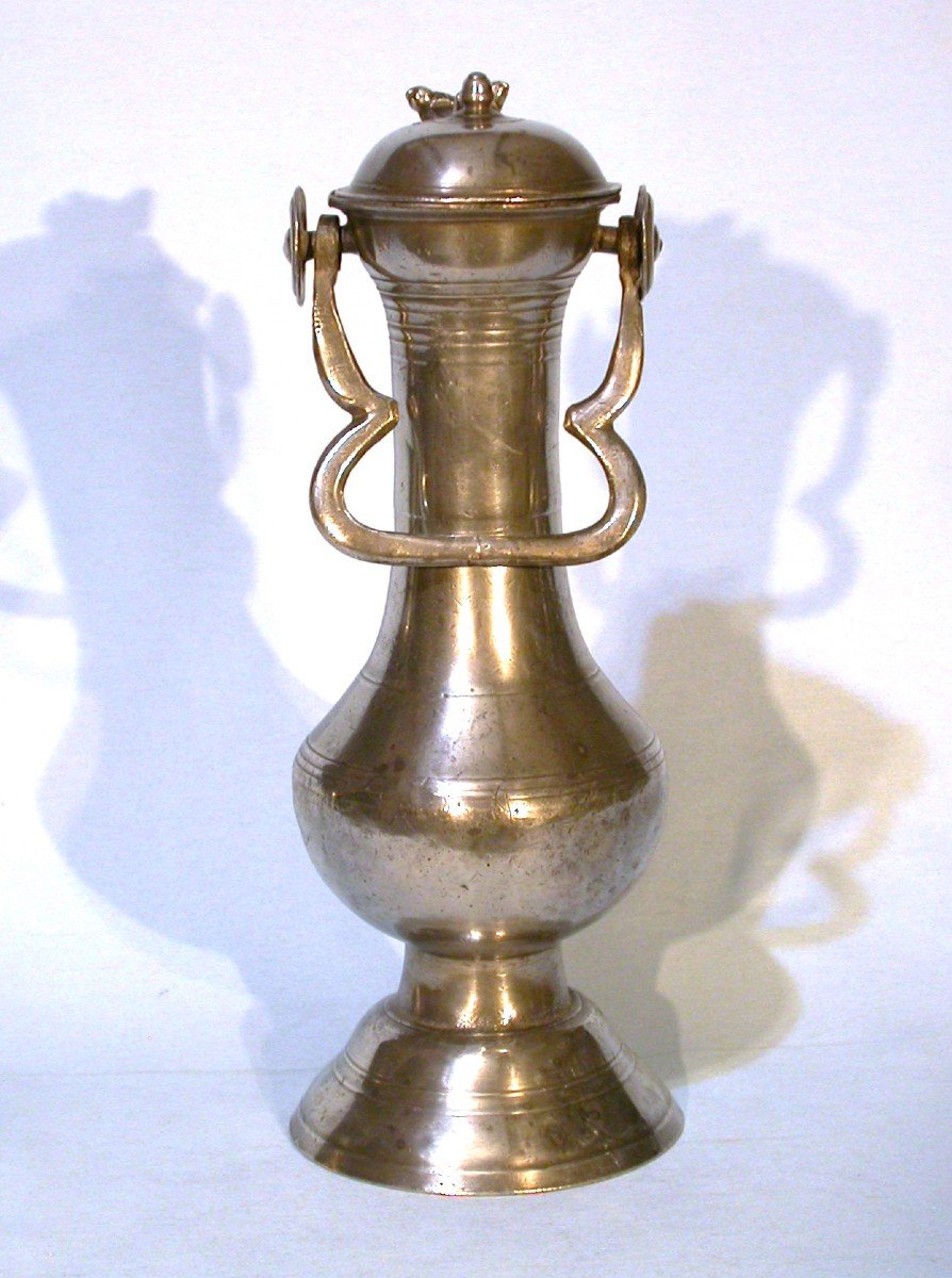 Elegant Pewter Cimarre - Champagne, 17th Century-photo-2