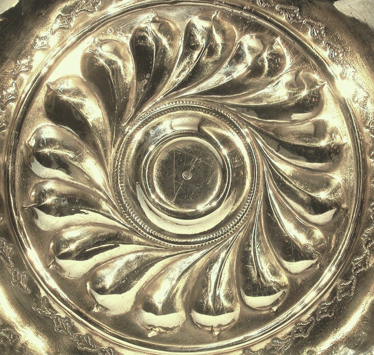 Brass Offering Plate - 17th Century-photo-2
