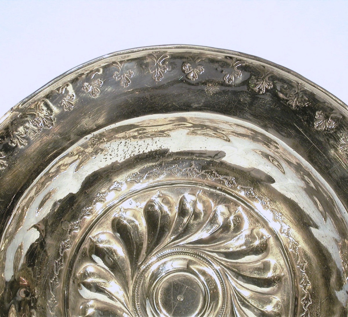 Brass Offering Plate - 17th Century-photo-1