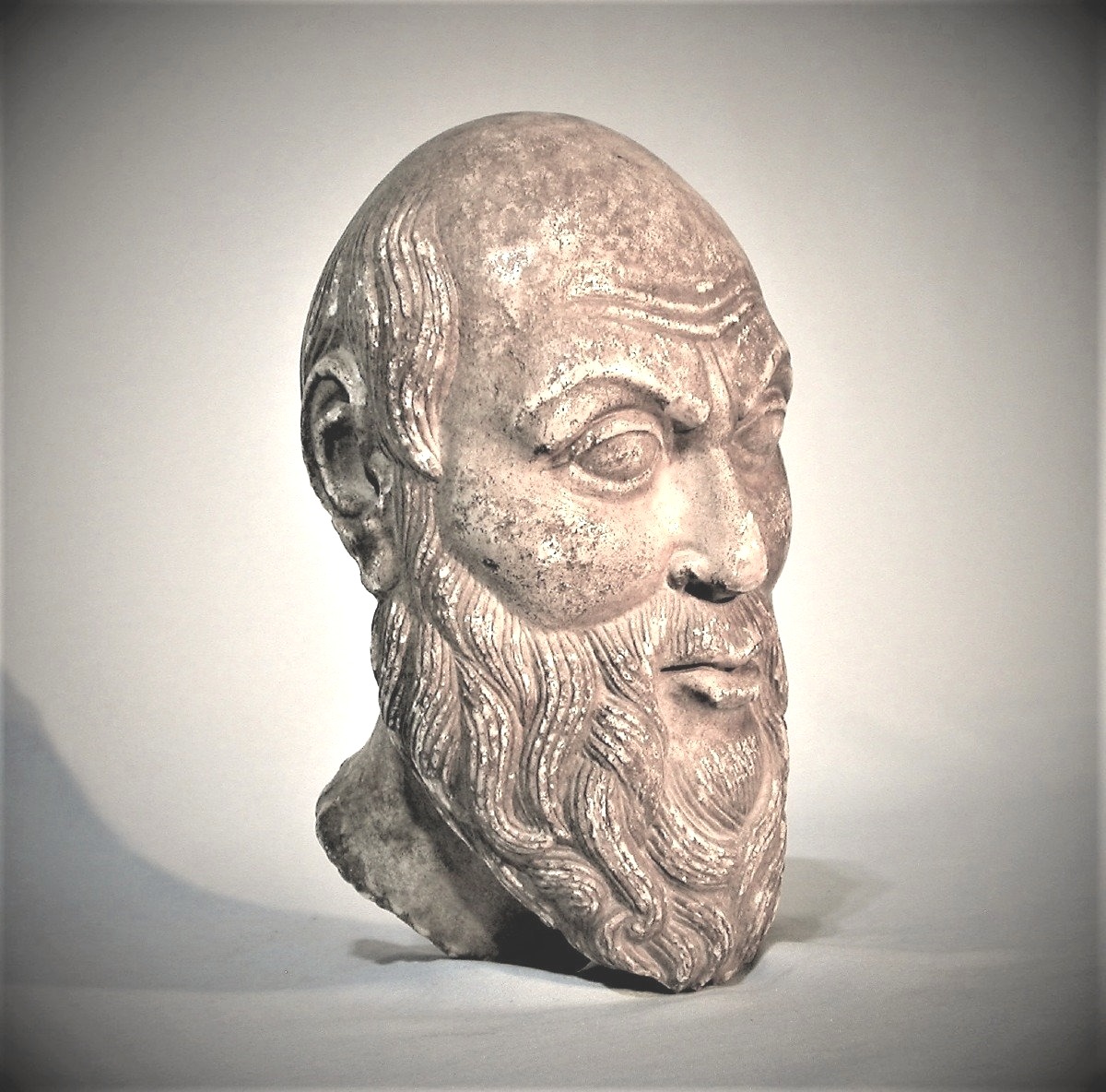 SCULPTURE - TETE D'HOMME EN MARBRE - ITALIE (?), FIN XV ème / XVI ème s 