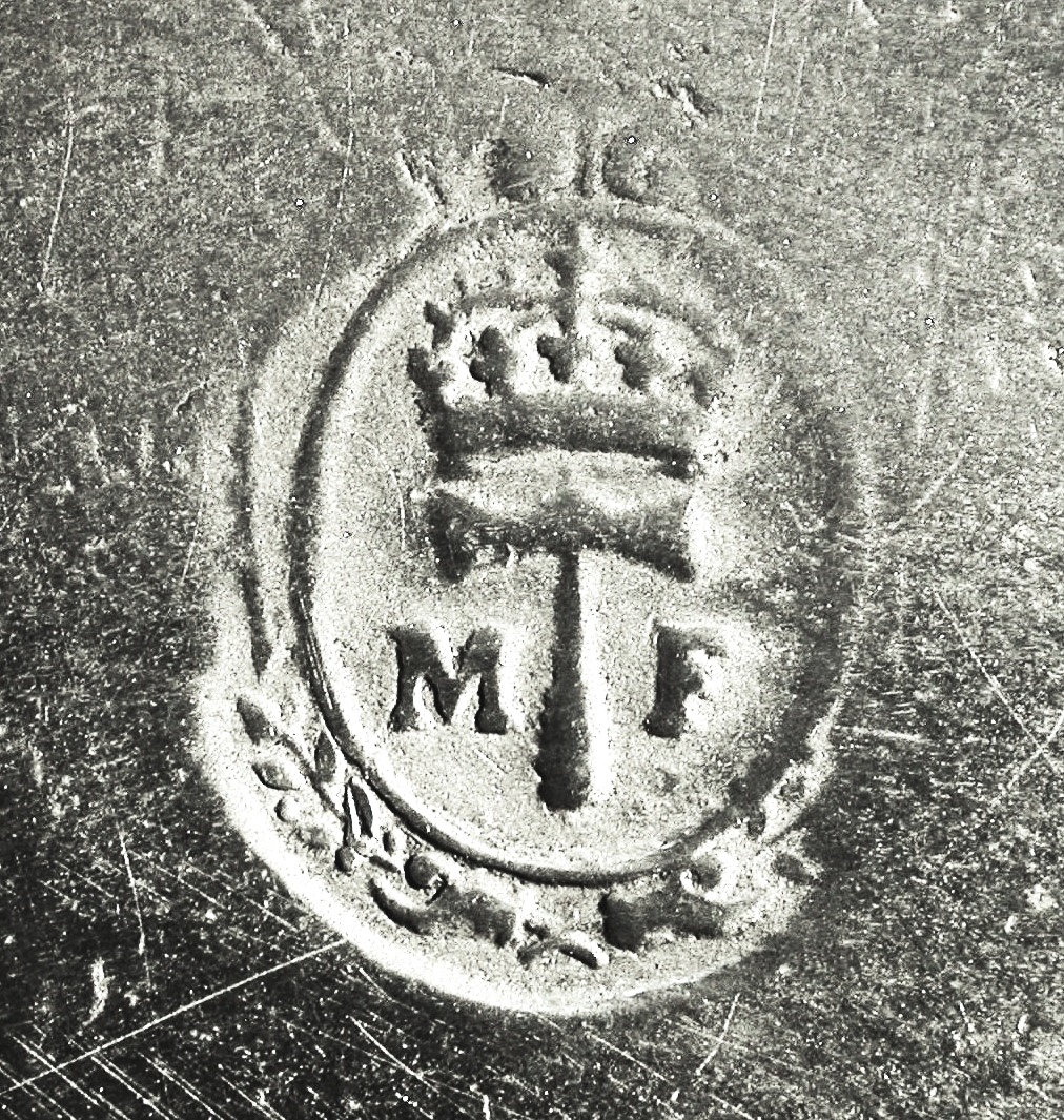 PLAT "À L A CARDINAL" EN ETAIN - MONTREUIL-SUR-MER,  MILIEU DU  XVII ème S-photo-3