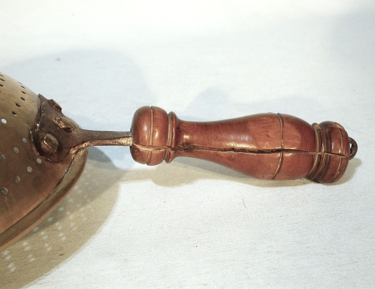 Brass Strainer - France, 19th Century-photo-2