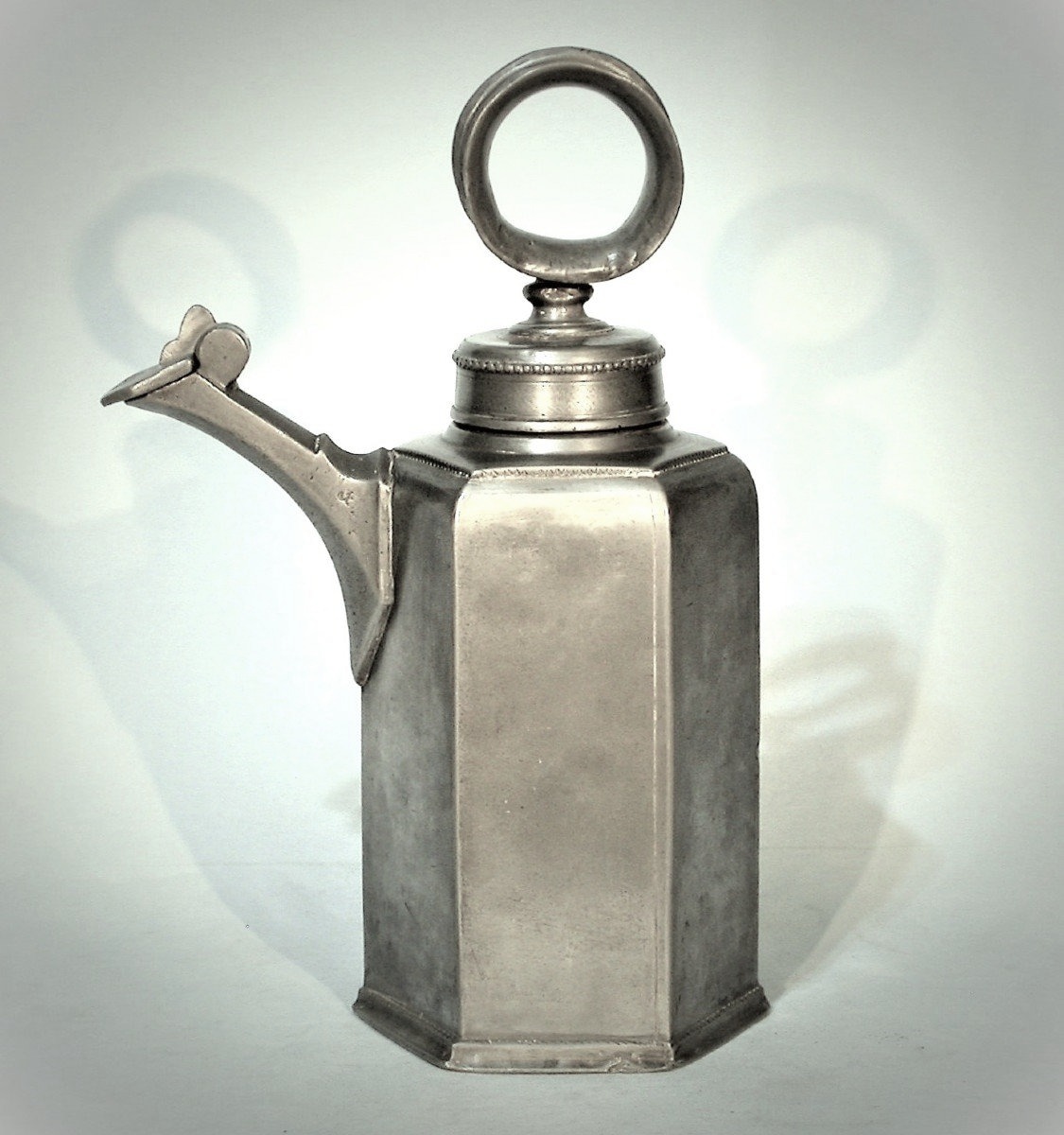 "prismenkanne" Pewter Wine Bottle - Chur (switzerland), 18th Century