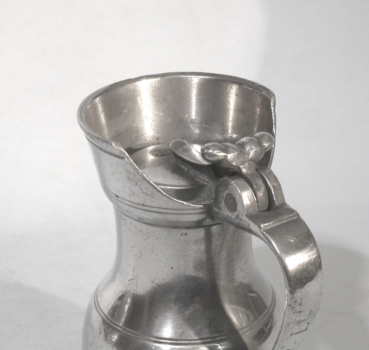 Rare Pewter Wine Pitcher - Orleans, 18th Century-photo-3