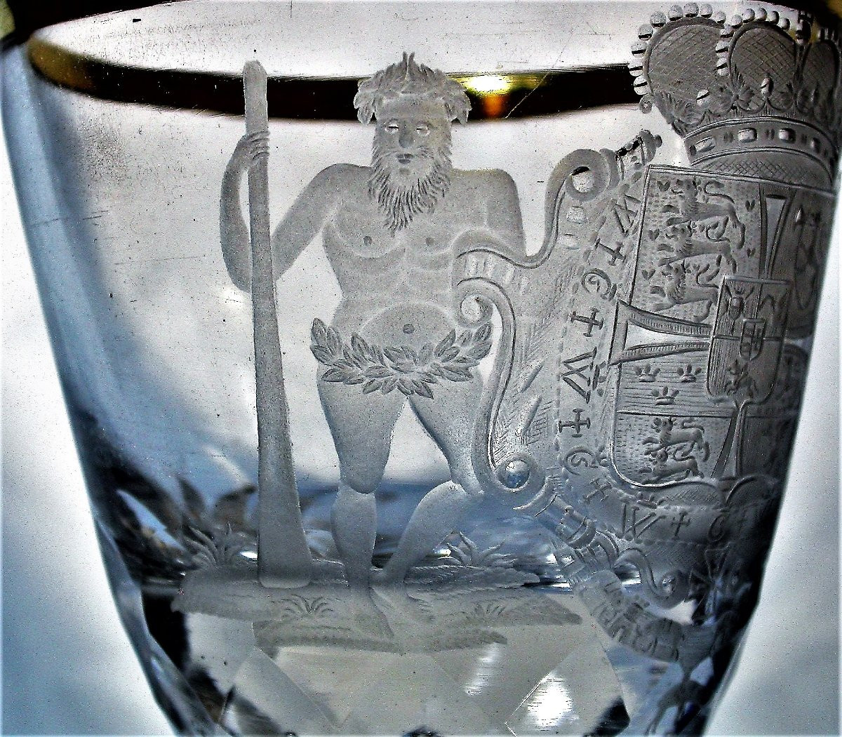 GRAND VERRE EN CRISTAL - DANEMARK, XVIII ème s-photo-4