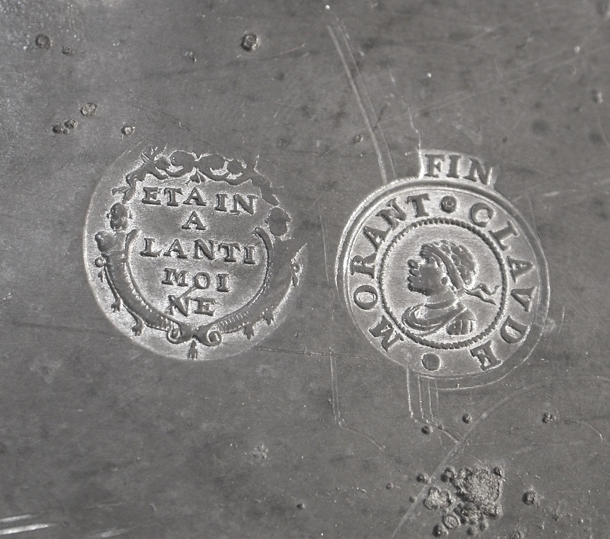 Large Pewter Dish "à La Cardinal" - Lyon, Second Quarter Of The 17th Century-photo-7
