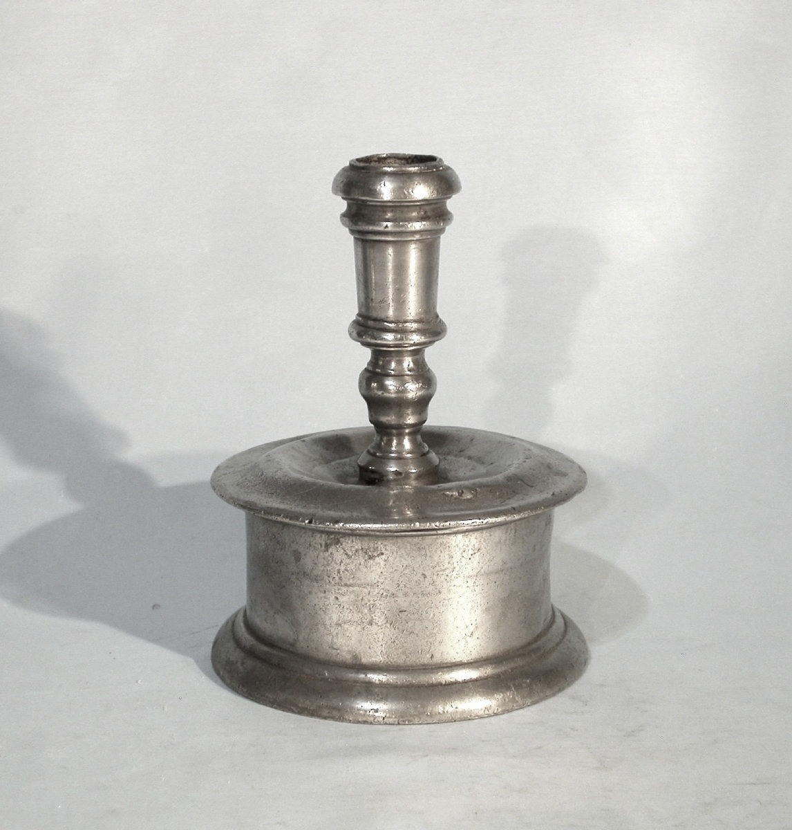 INEDIT - FLAMBEAU EN ETAIN - ESPAGNE (SEGOVIE), CIRCA 1700