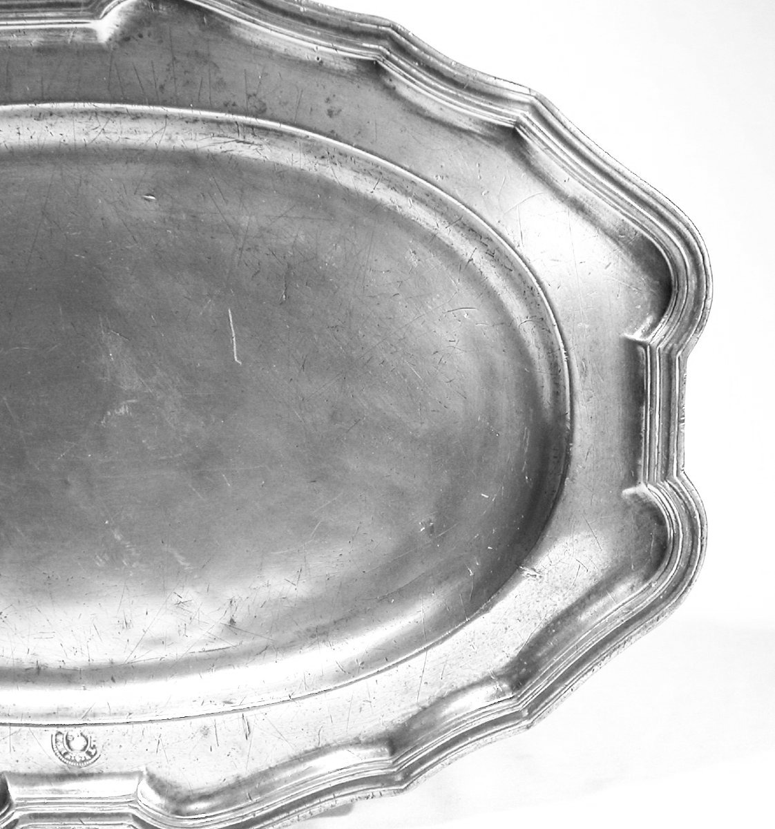 PAIRE DE PLATS EN ETAIN - CLERMONT-FERRAND et LYON, XVIII ème s-photo-4