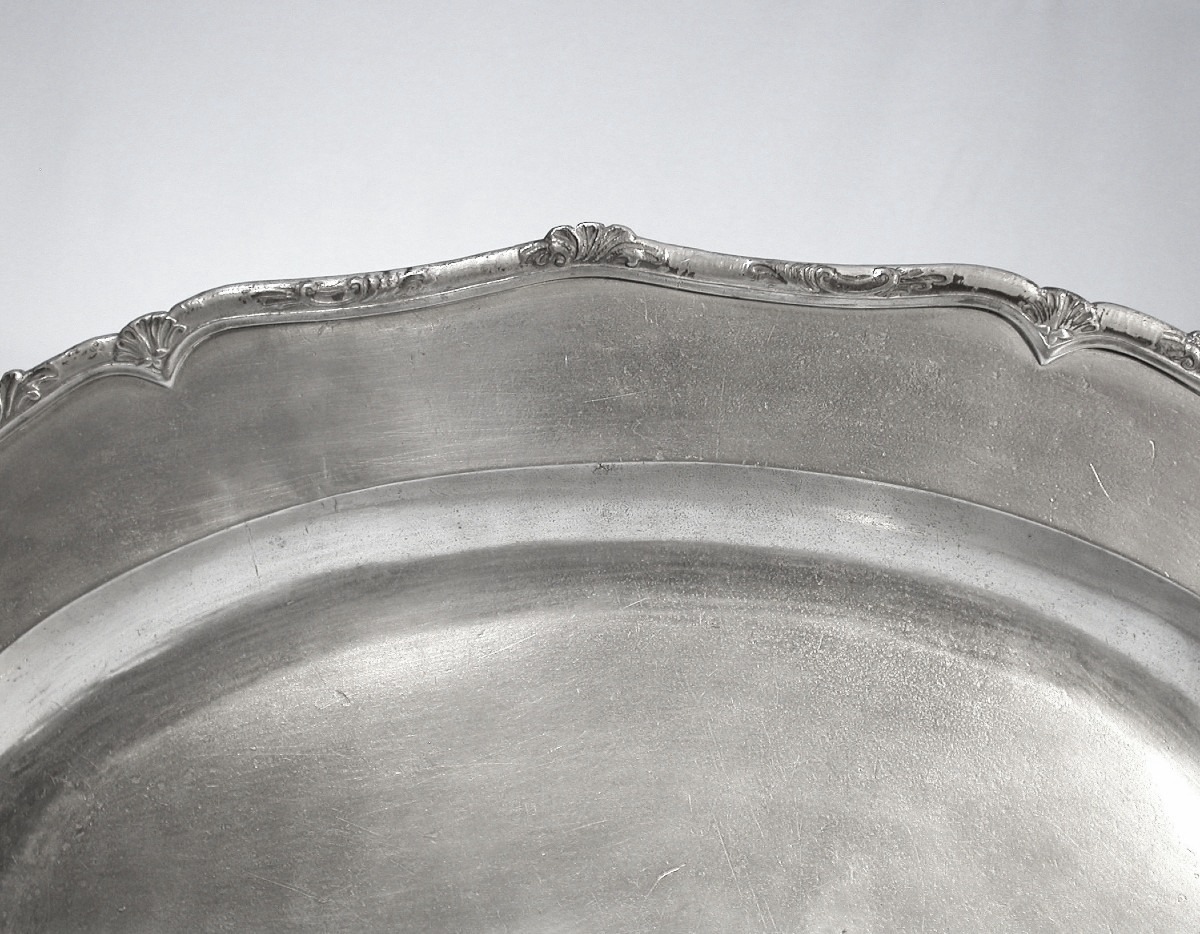 Very Rare Large Pewter Dish - Bergues, 18th Century