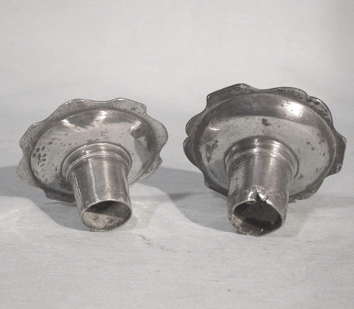 Pair Of Pewter Candlesticks - Netherlands, 18th Century-photo-3