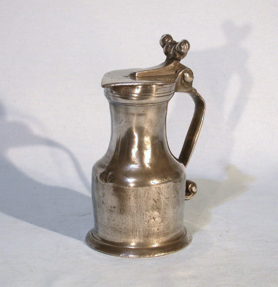 Small Pewter Wine Pitcher - Lisieux (lower Normandy), 18th Century