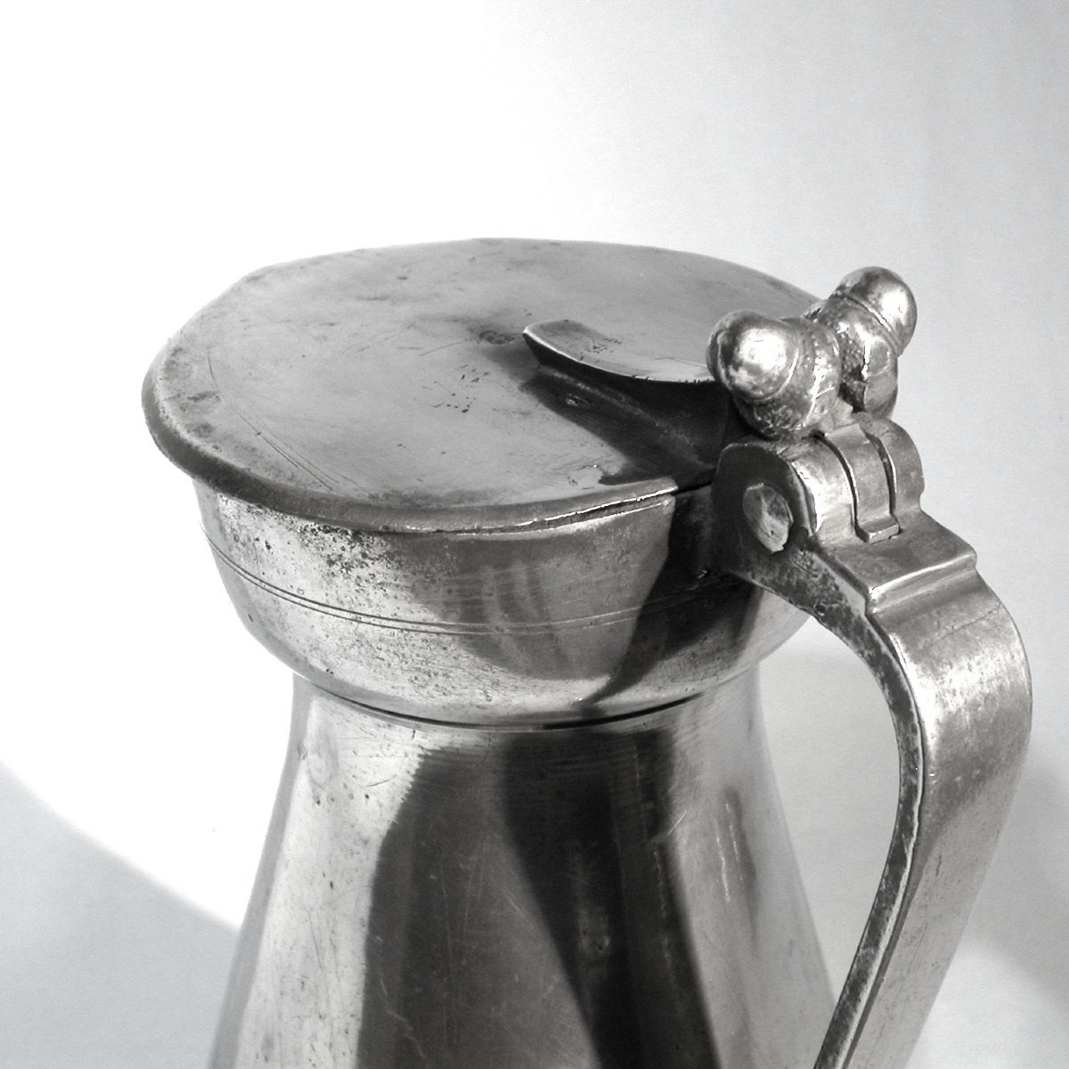 Pewter Wine Pitcher- Lyon, XVII Th C.-photo-3