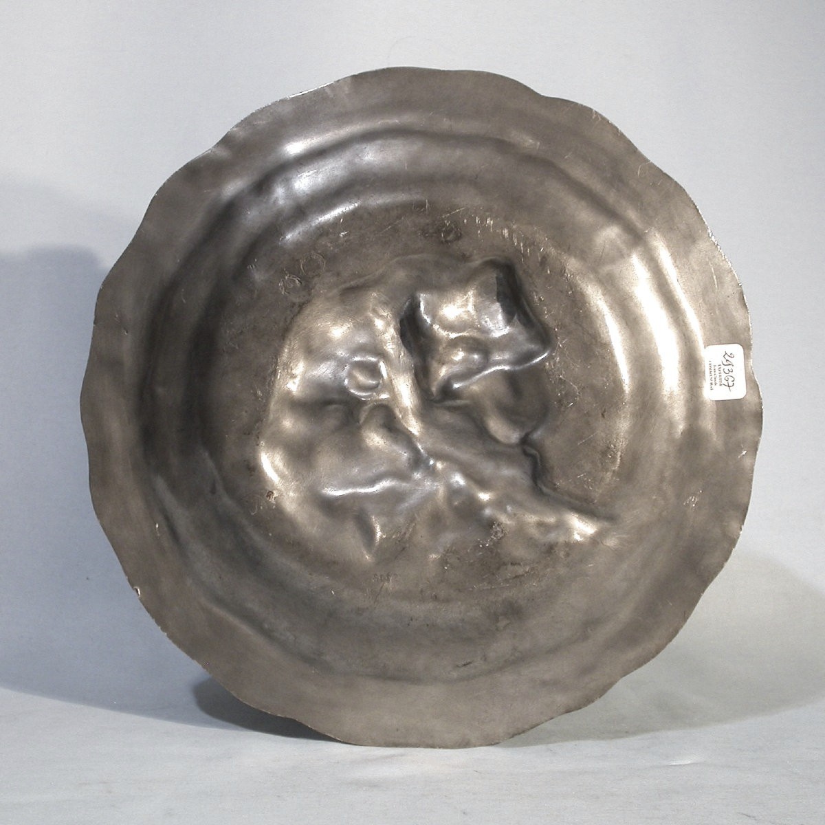 "art Nouveau" Pewter Cup By Jules Desbois-photo-2