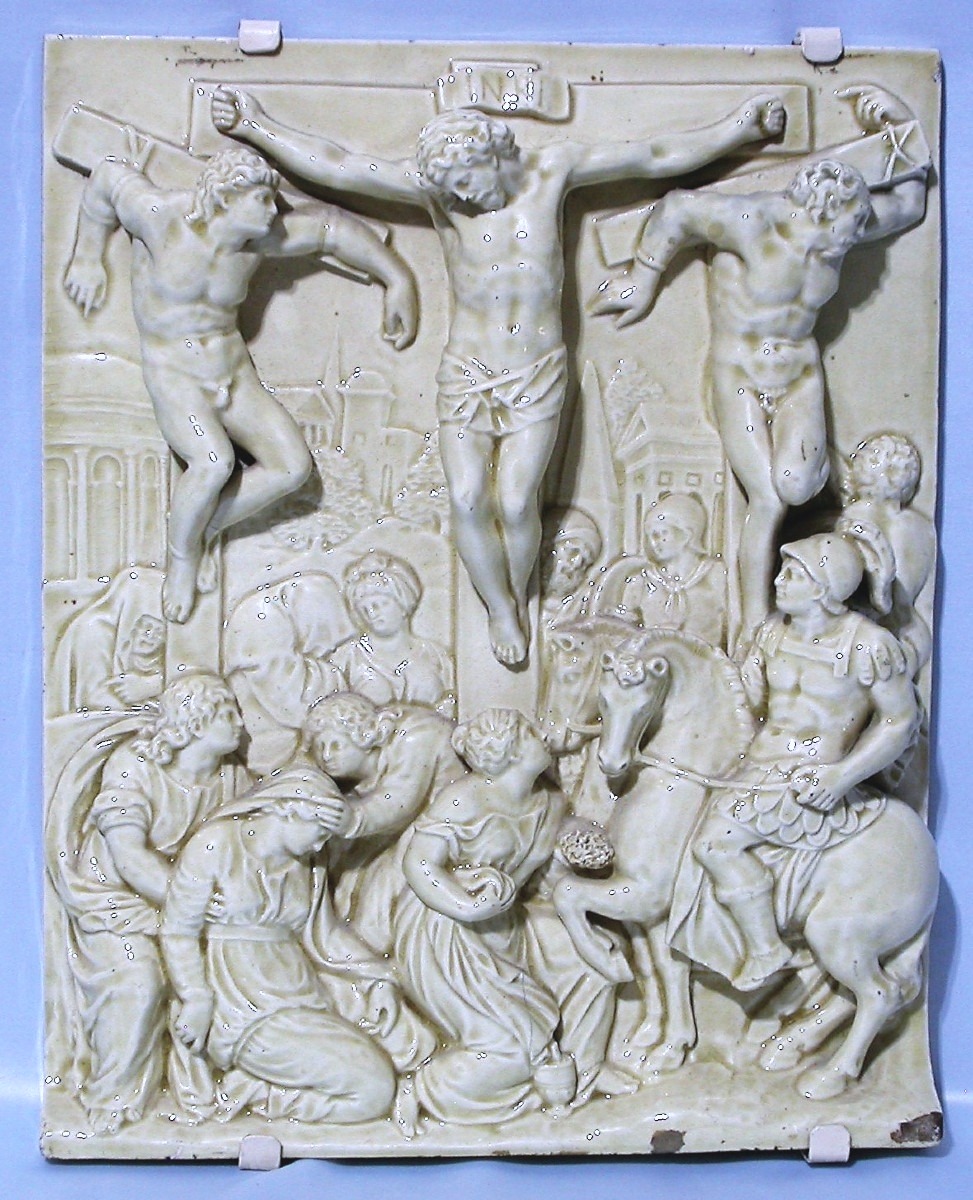 GRANDE CRUCIFIXION EN FAÏENCE - CHOISY-LE-ROI 