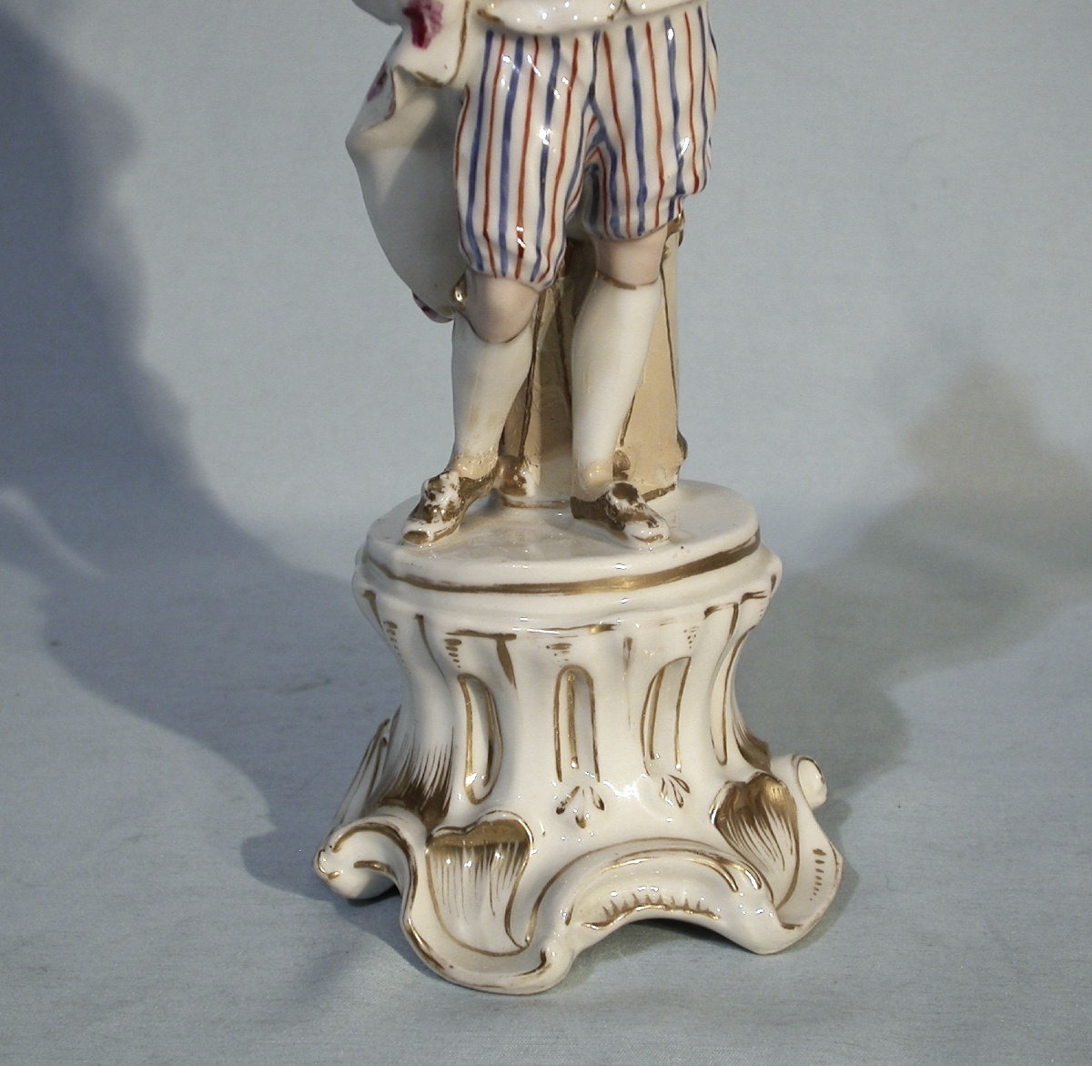 GROUPE EN PORCELAINE - LE JOUEUR DE CORNEMUSE XIX ème s-photo-4