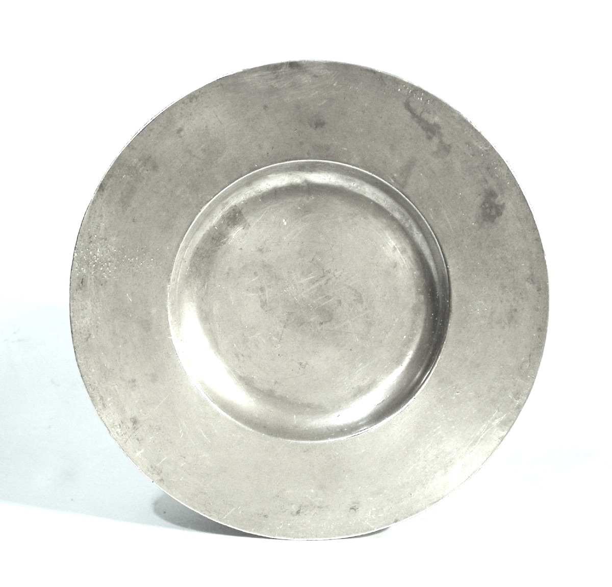 Pewter Dish Called "à La Cardinal" - Switzerland, Early 18th Century