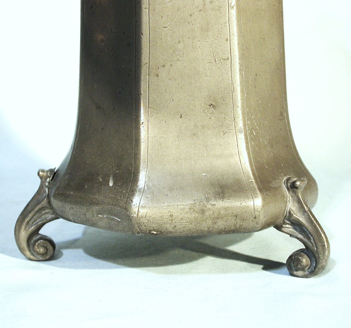 GRANDE CHOPE CORPORATIVE EN ETAIN - GEROLZHOFEN, CIRCA 1776-photo-3