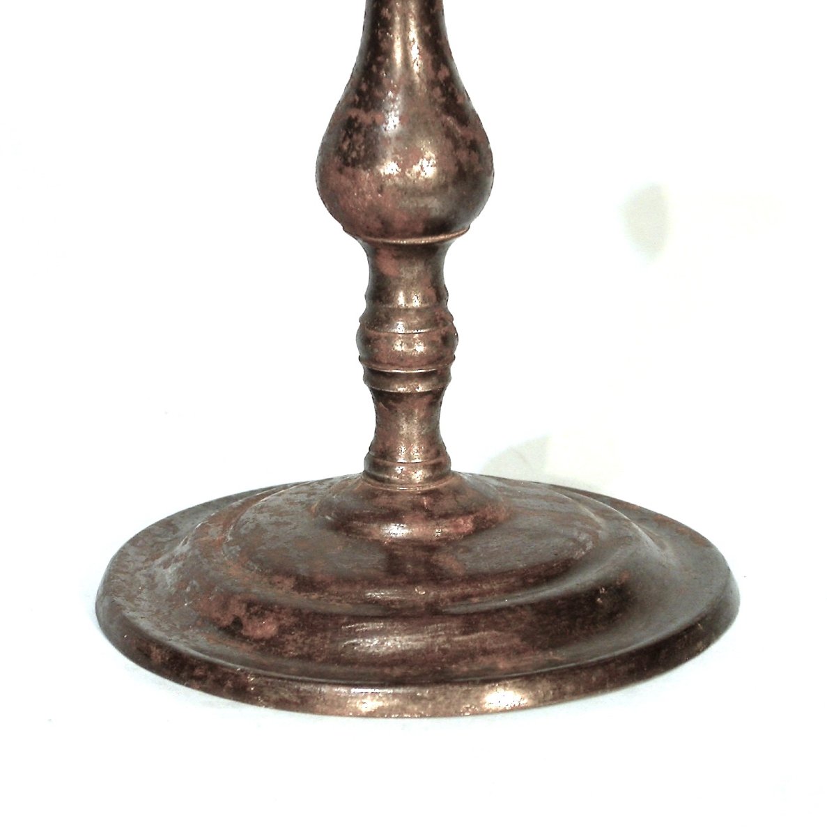 RARE PAIRE DE FLAMBEAUX EN FONTE DE FER, FIN DU XVIII ème s-photo-4