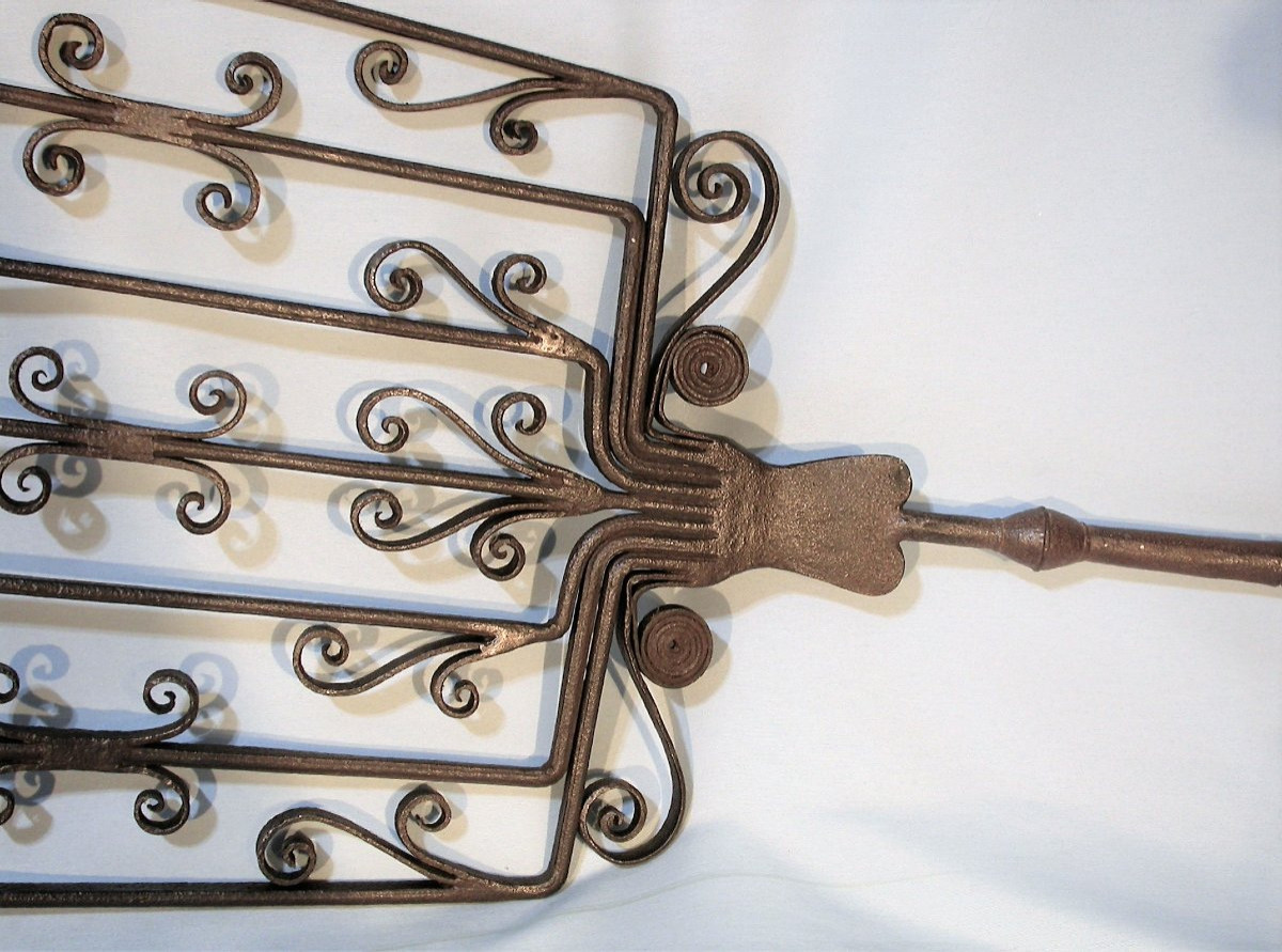 Large Wrought Iron Grill - France, 18th Century-photo-1