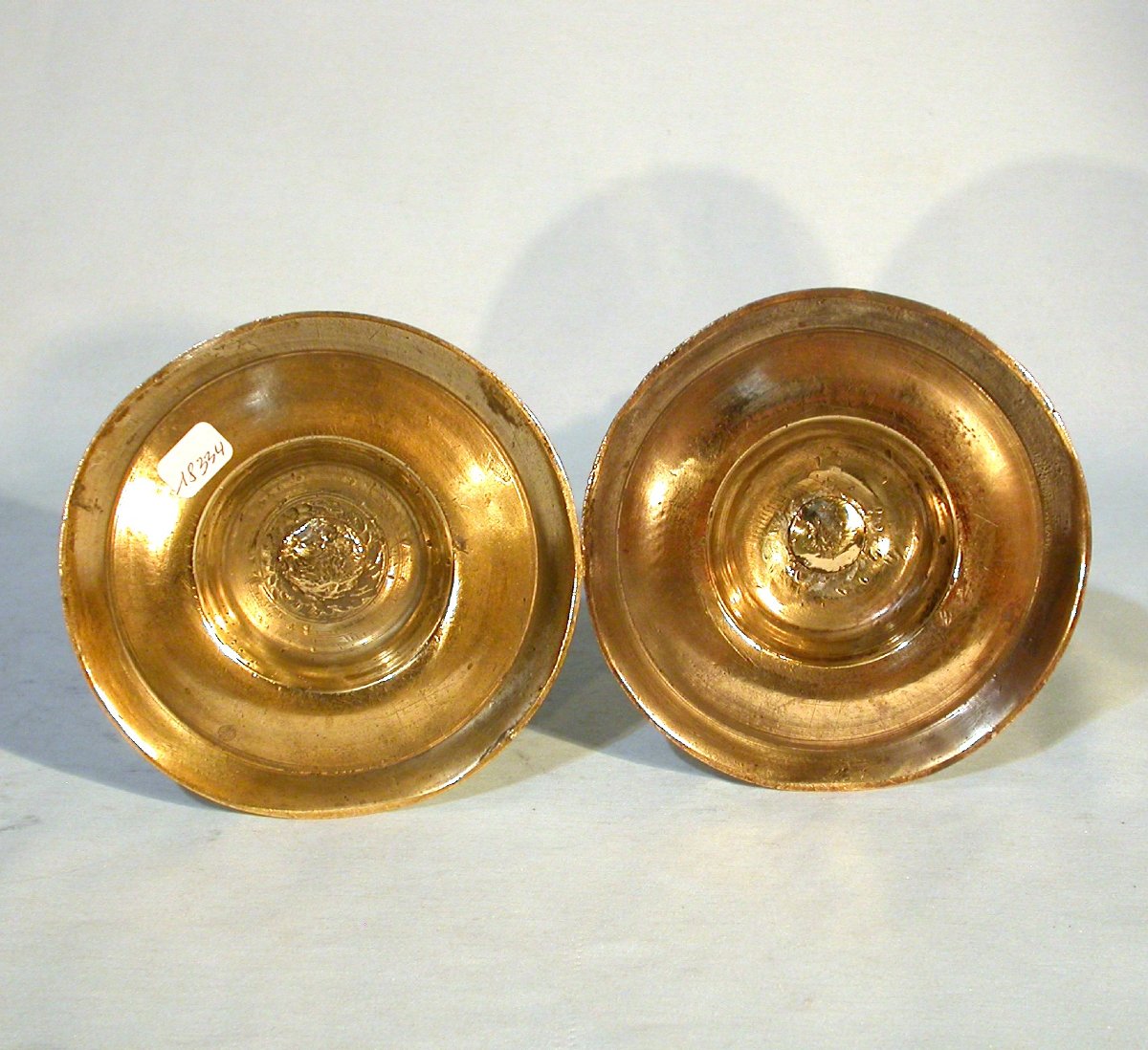 PAIRE DE FLAMBEAUX EN LAITON - FRANCE, CIRCA 1600-photo-4