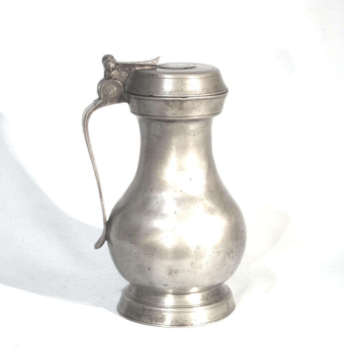 PICHET À VIN EN ETAIN - TOULOUSE, CIRCA 1700.-photo-2