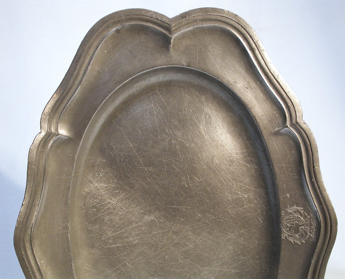 PLAT EN ÉTAIN ARMORIÉ - LANGUEDOC (?), XVIII ème s-photo-4