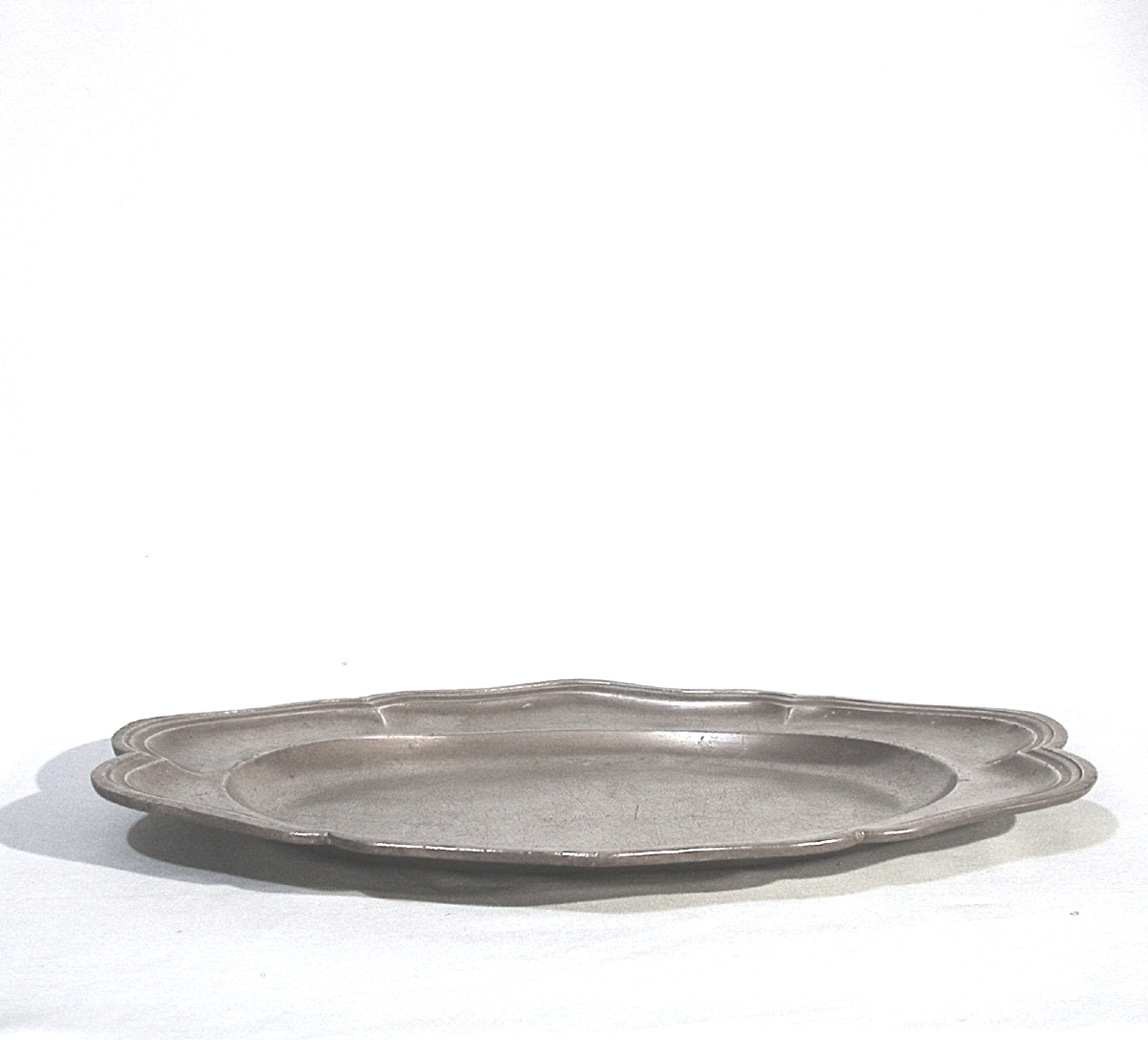 Armored Tin Dish - Languedoc (?), 18th Century-photo-3