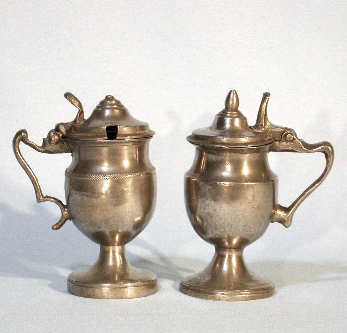 Two Pewter Mustard Pans - Flanders, Early 19th Century-photo-2