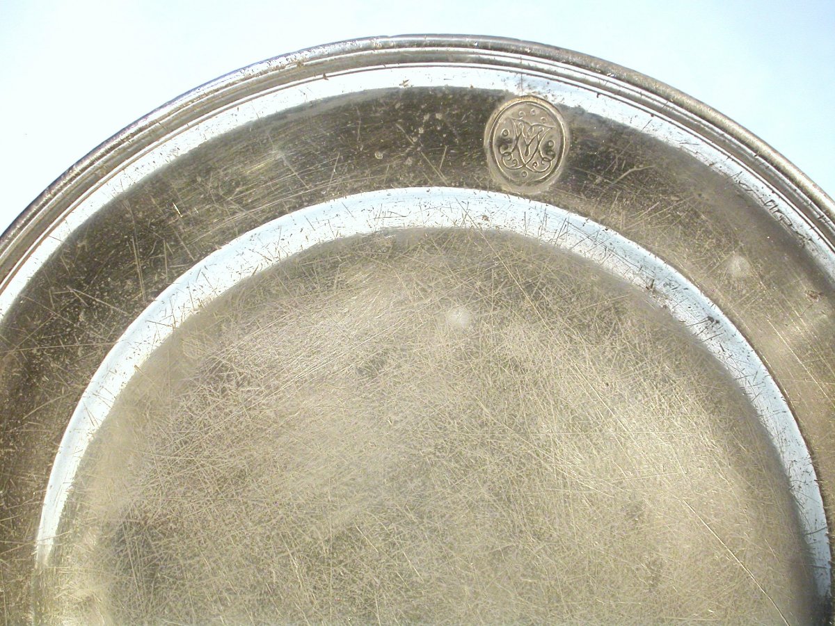 ASSIETTE EN ETAIN - SUISSE, FIN DU XVII ème s-photo-1