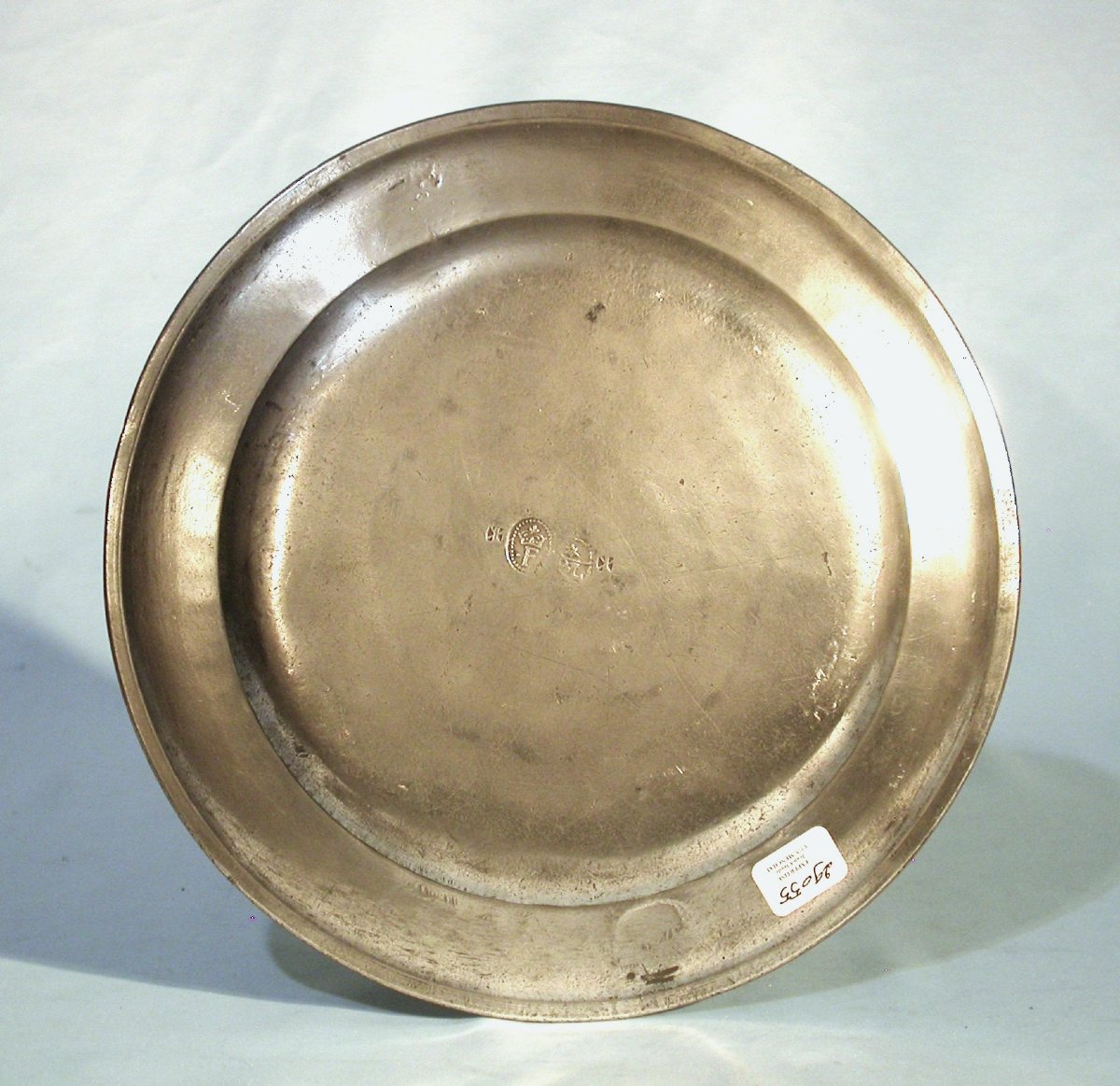 ASSIETTE EN ETAIN - SUISSE, FIN DU XVII ème s-photo-3