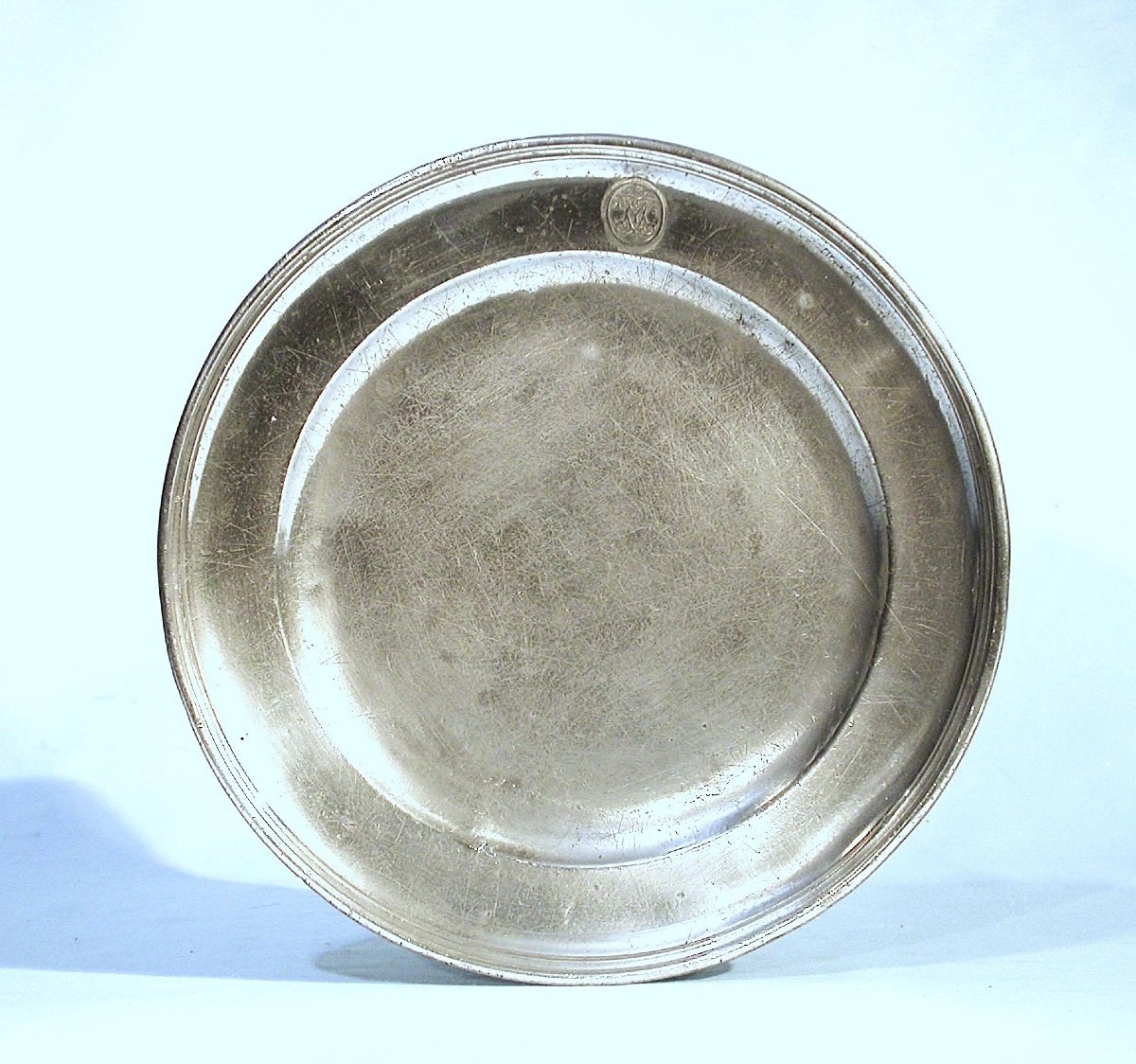 ASSIETTE EN ETAIN - SUISSE, FIN DU XVII ème s-photo-5