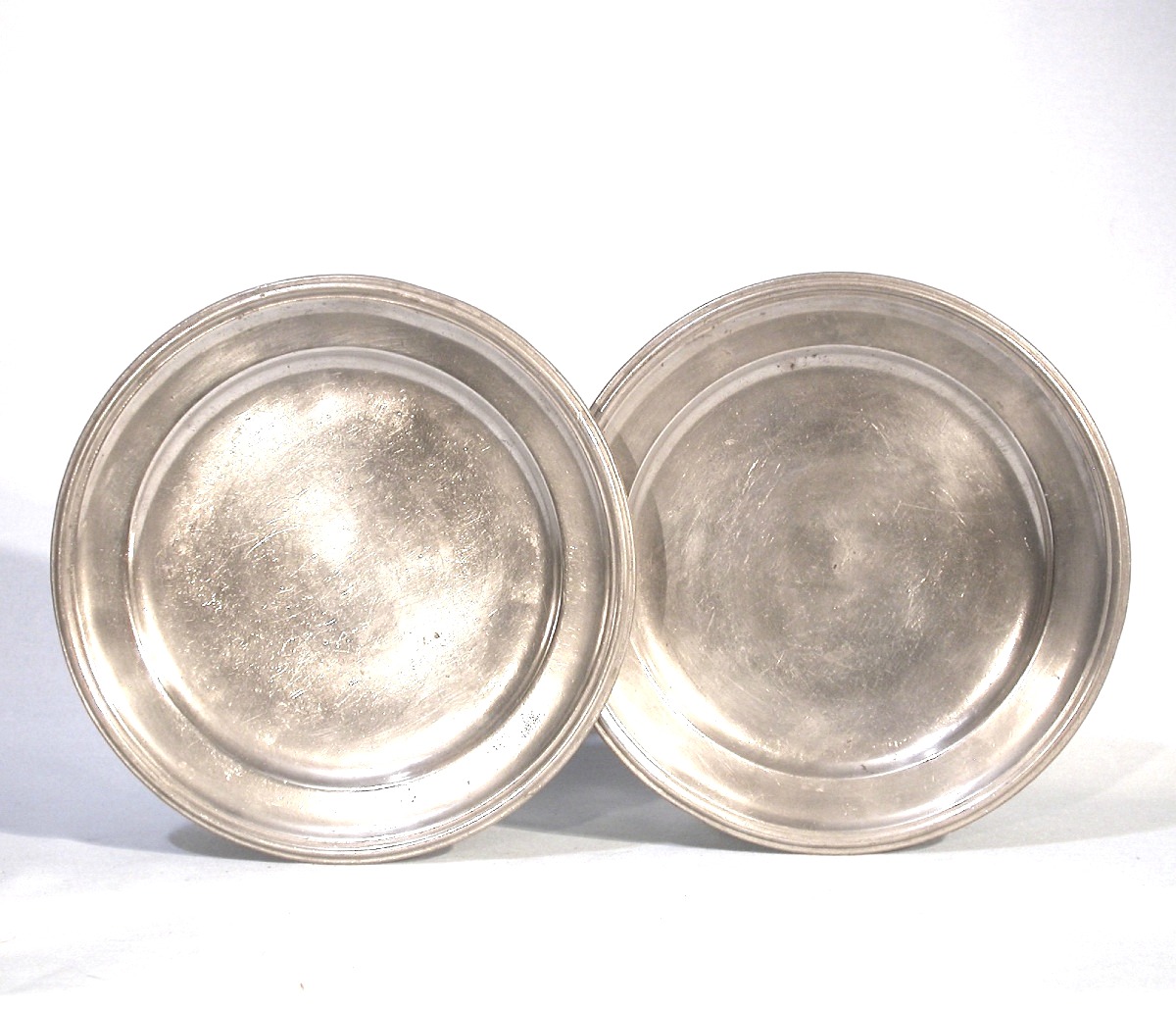 Pair Of Pewter Plates - Lyon, Circa 1800