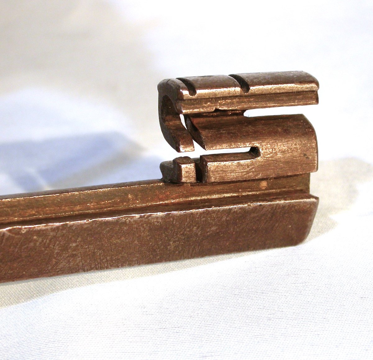 GRANDE CLE EN FER, CIRCA 1700-photo-3