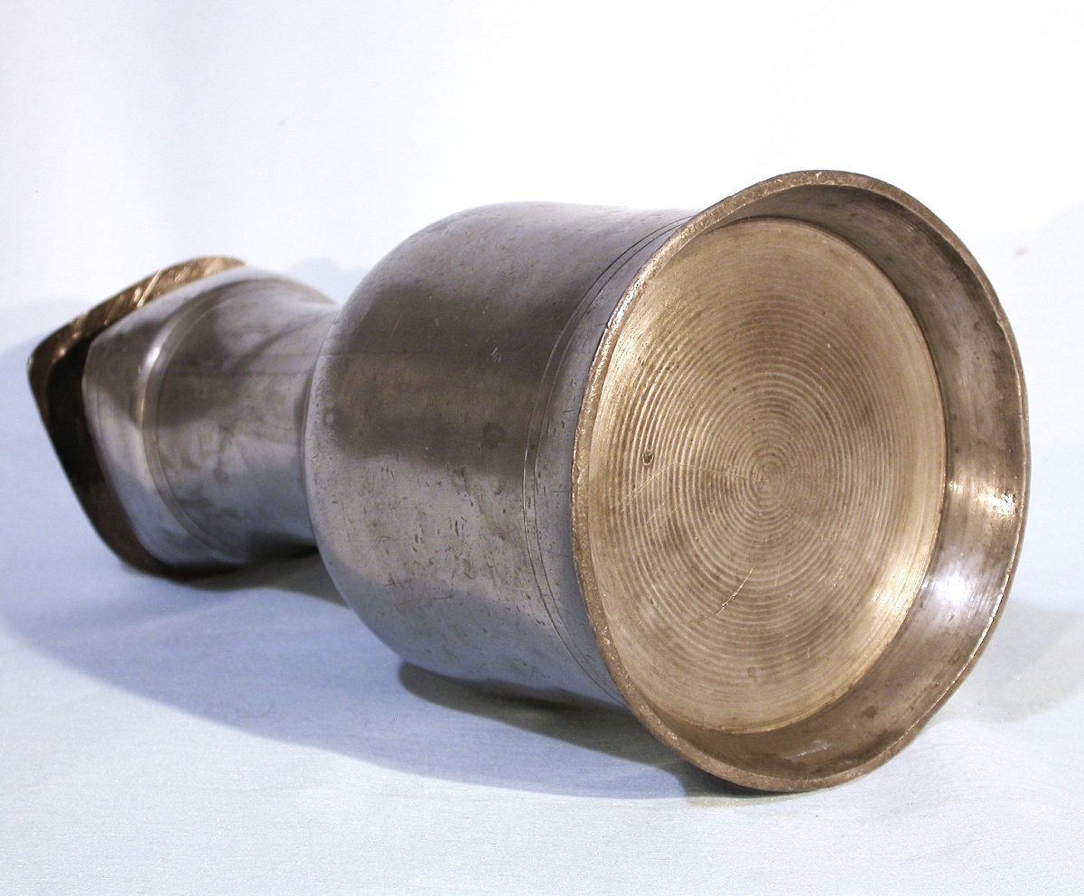 Rare Pewter Wine Pitcher - Vernon, 18th Century-photo-4