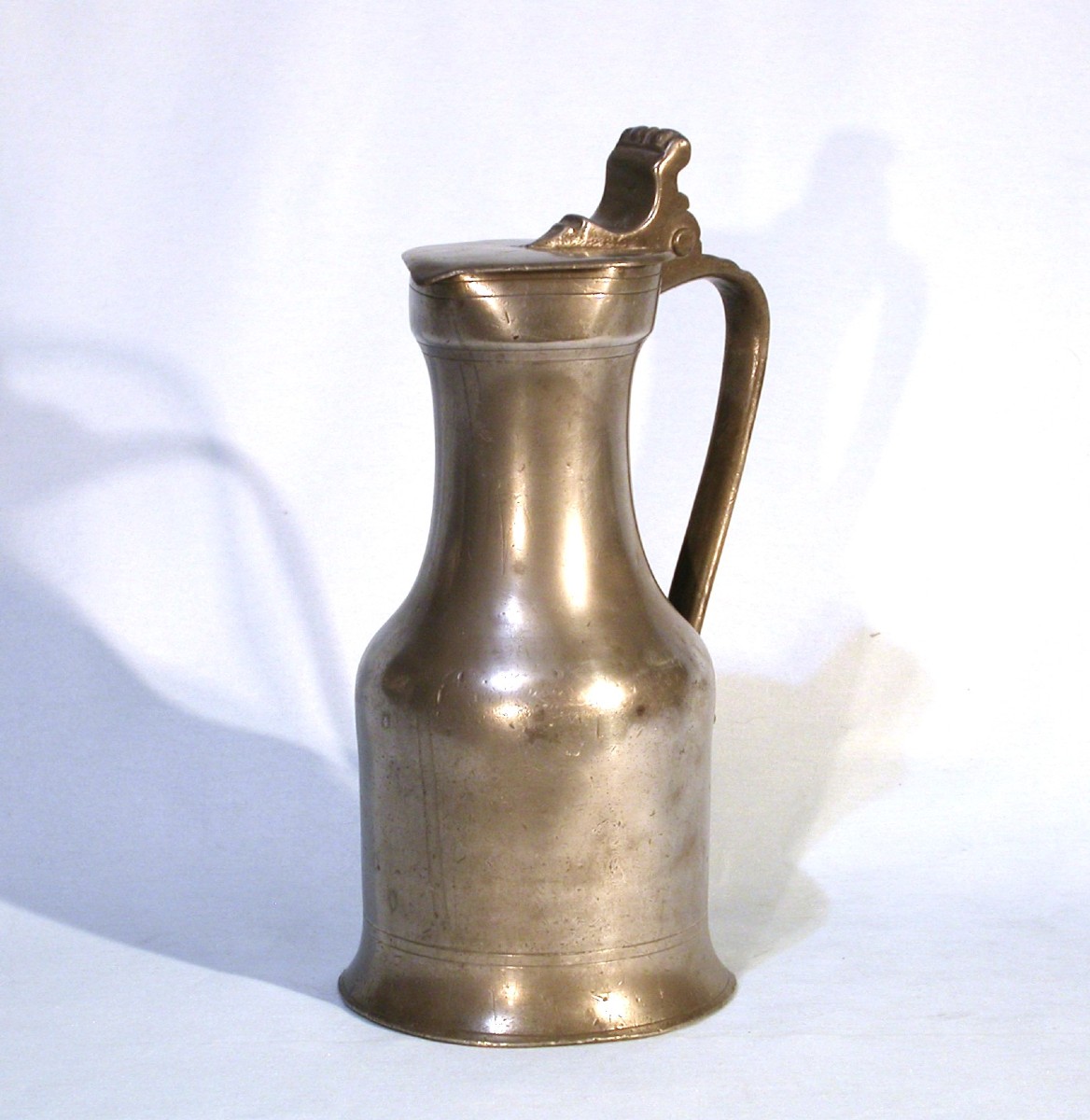 Rare Pewter Wine Pitcher - Vernon, 18th Century