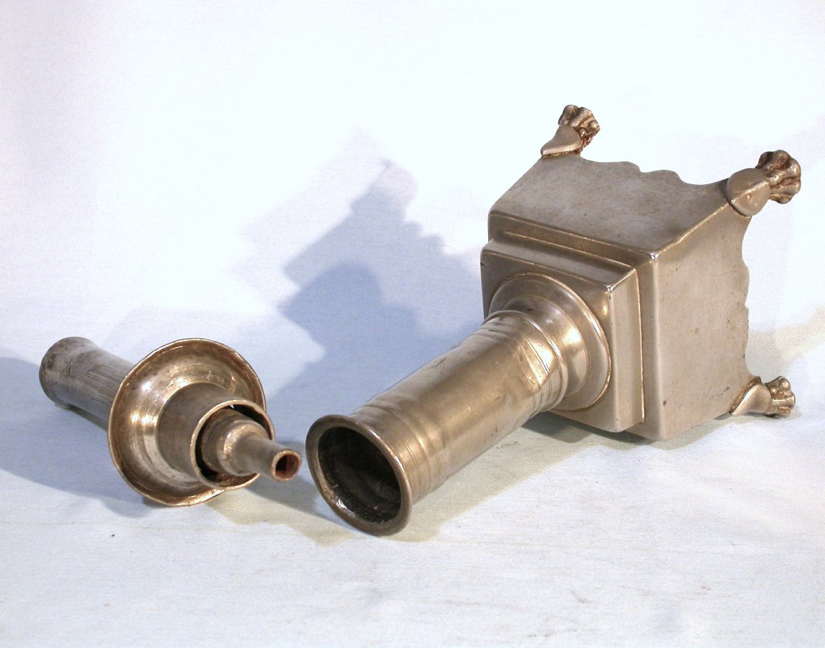 PAIRE DE LAMPES À POMPES EN ETAIN - NÎMES, XIX ème s-photo-1