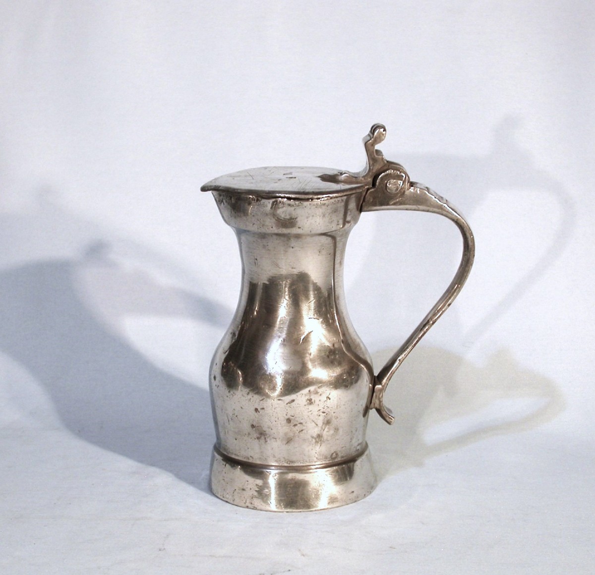 Pewter Wine Pitcher - Saint-denis, 18th Century