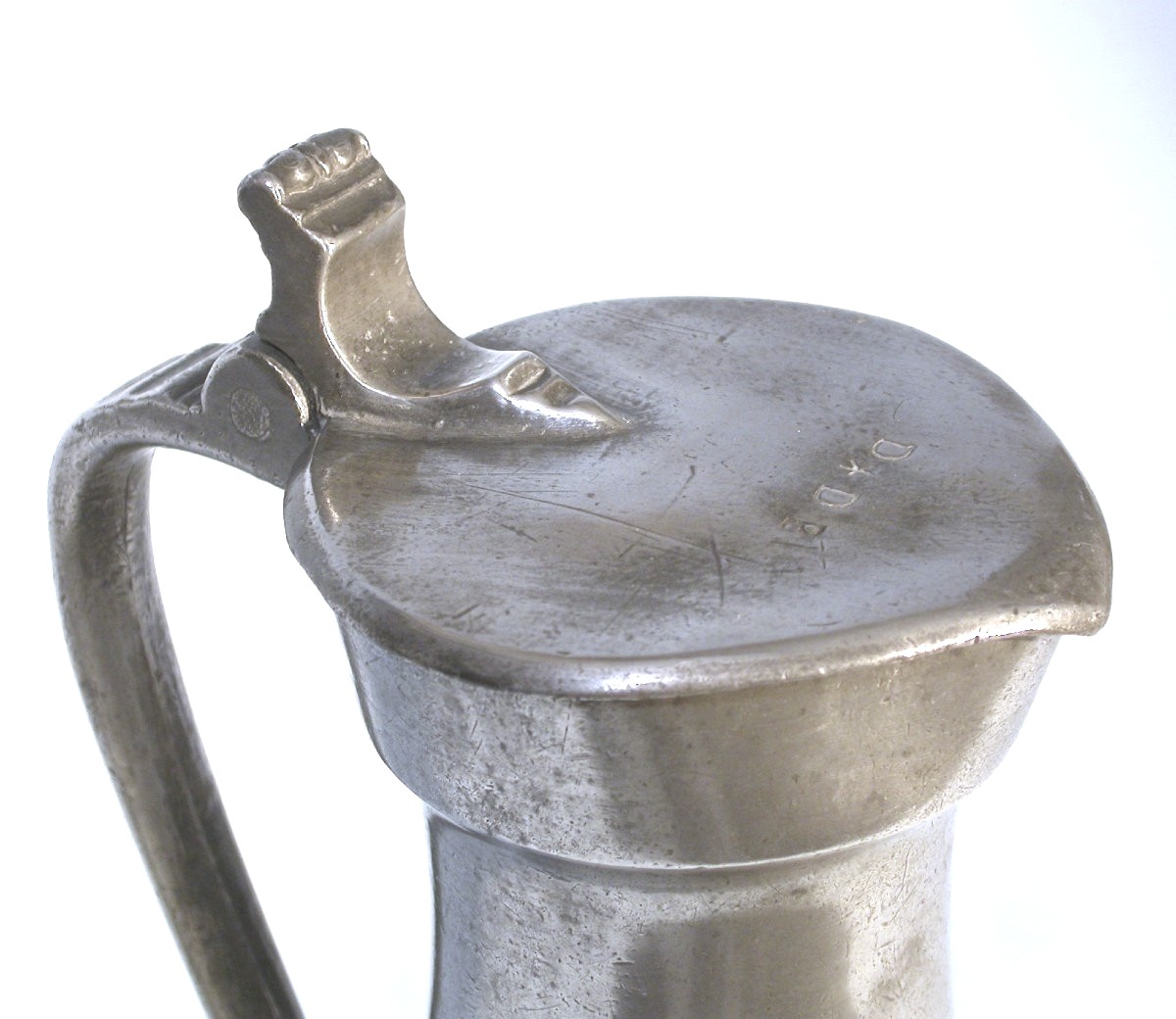 PICHET À VIN EN ETAIN - PARIS, XVIII ème s-photo-2