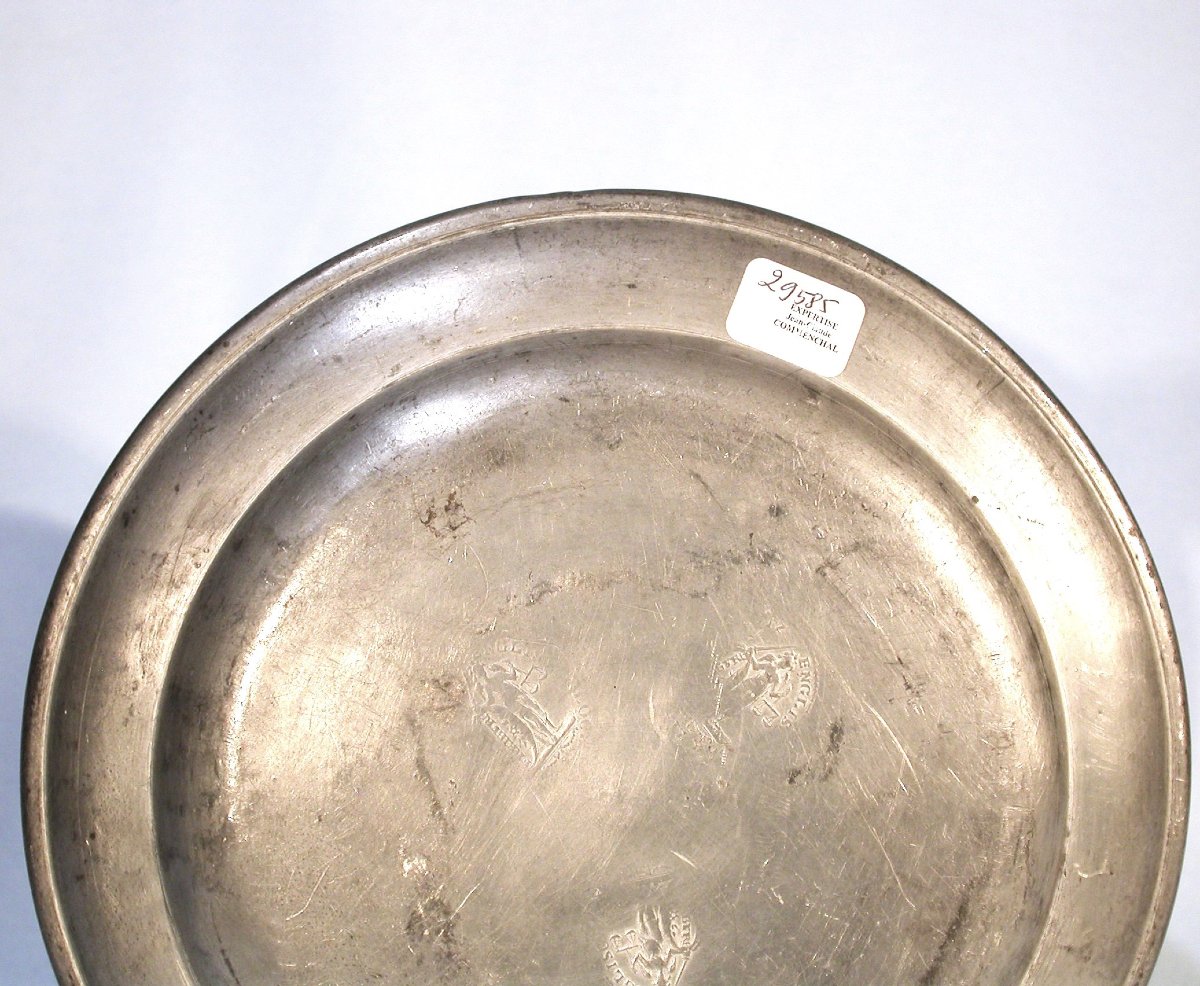 ASSIETTE EN ETAIN - FRIBOURG, MILIEU DU XIX ème s-photo-4