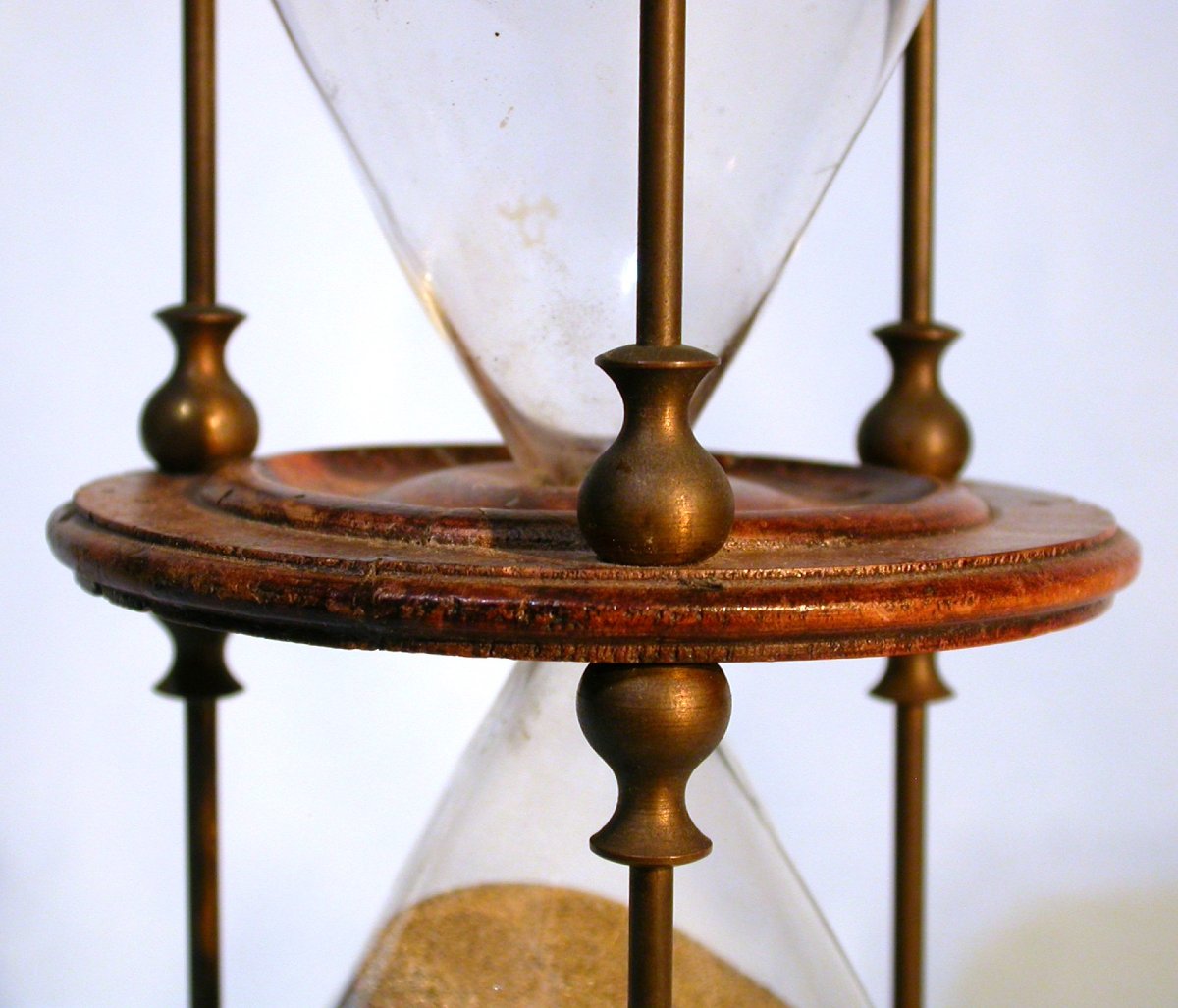 Large Hourglass - Circa 1800-photo-4