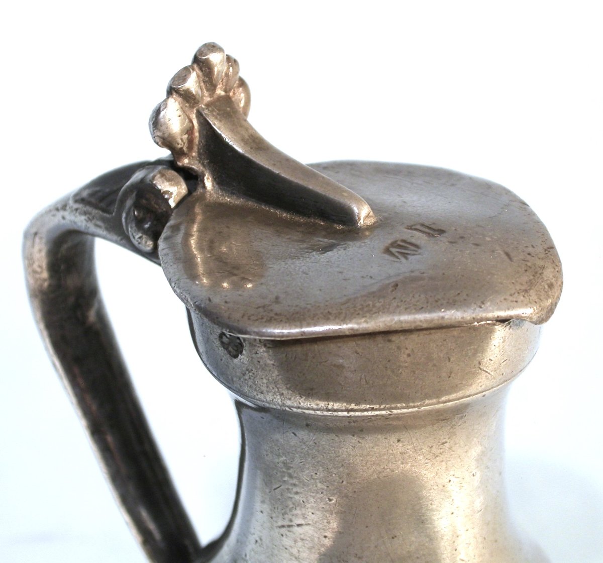 PICHET À VIN EN ETAIN - ROUEN (HAUTE-NORMANDIE), XVIII ème s-photo-2