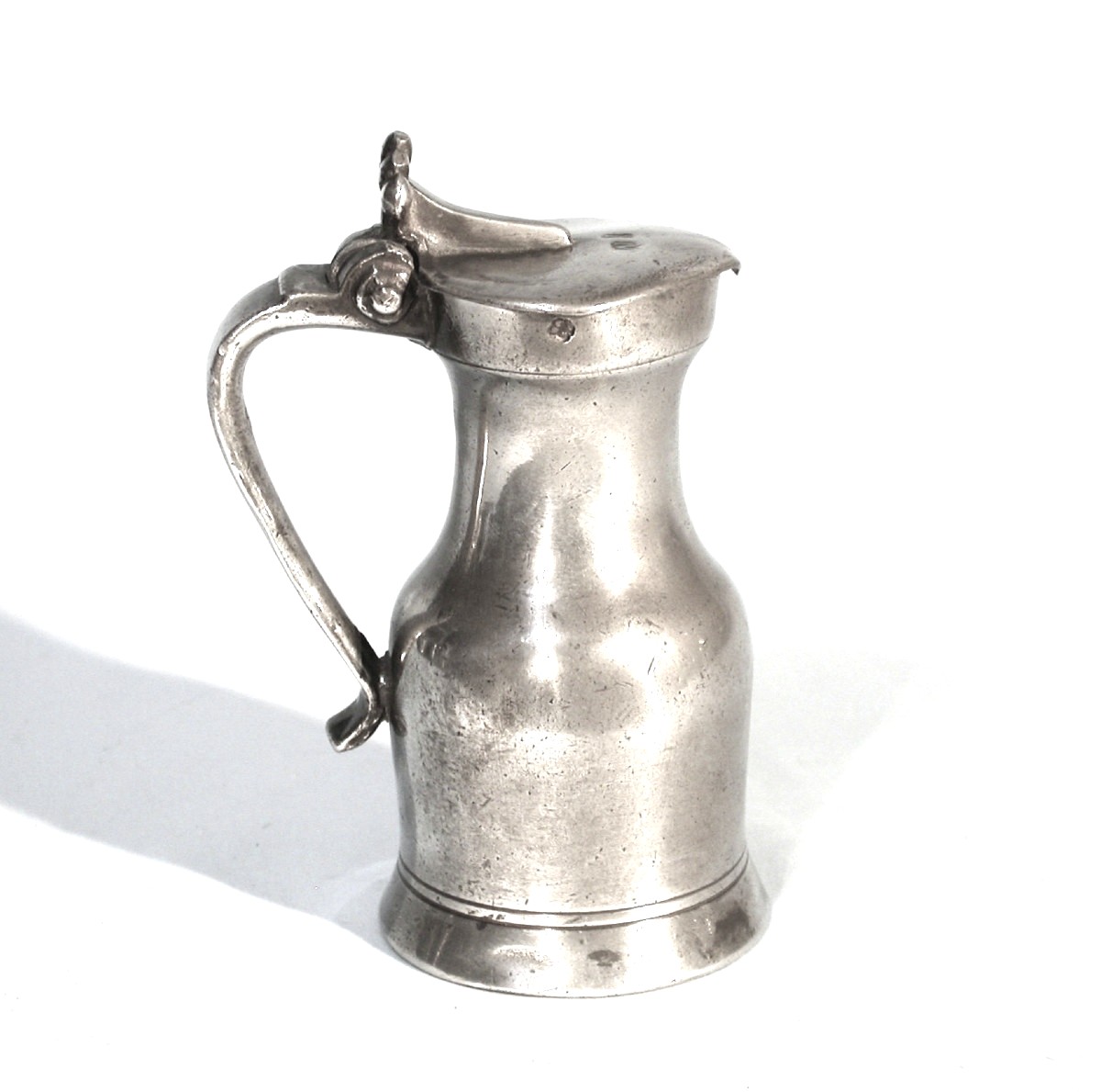 PICHET À VIN EN ETAIN - ROUEN (HAUTE-NORMANDIE), XVIII ème s