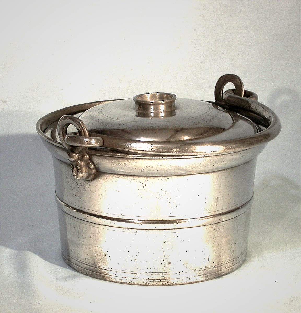 Pewter Dinner Carrier - Clamecy (burgundy), 19th Century