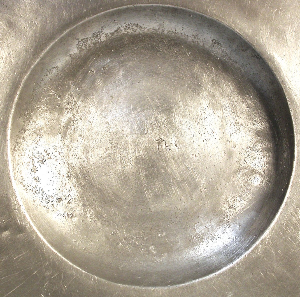 Large Round Forged Pewter Platter -angers, XVII Th C.-photo-4