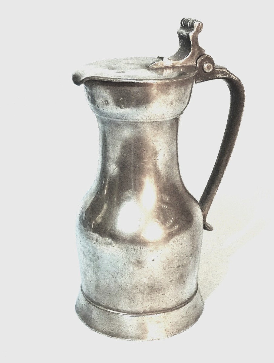 Rare Pewter Wine Pitcher - Etampes, 18th Century