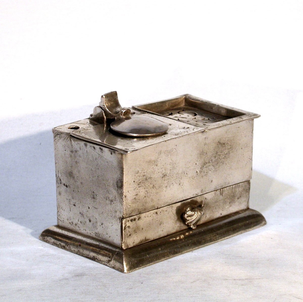 ECRITOIRE EN ETAIN - AMSTERDAM, XVIII ème s ème s