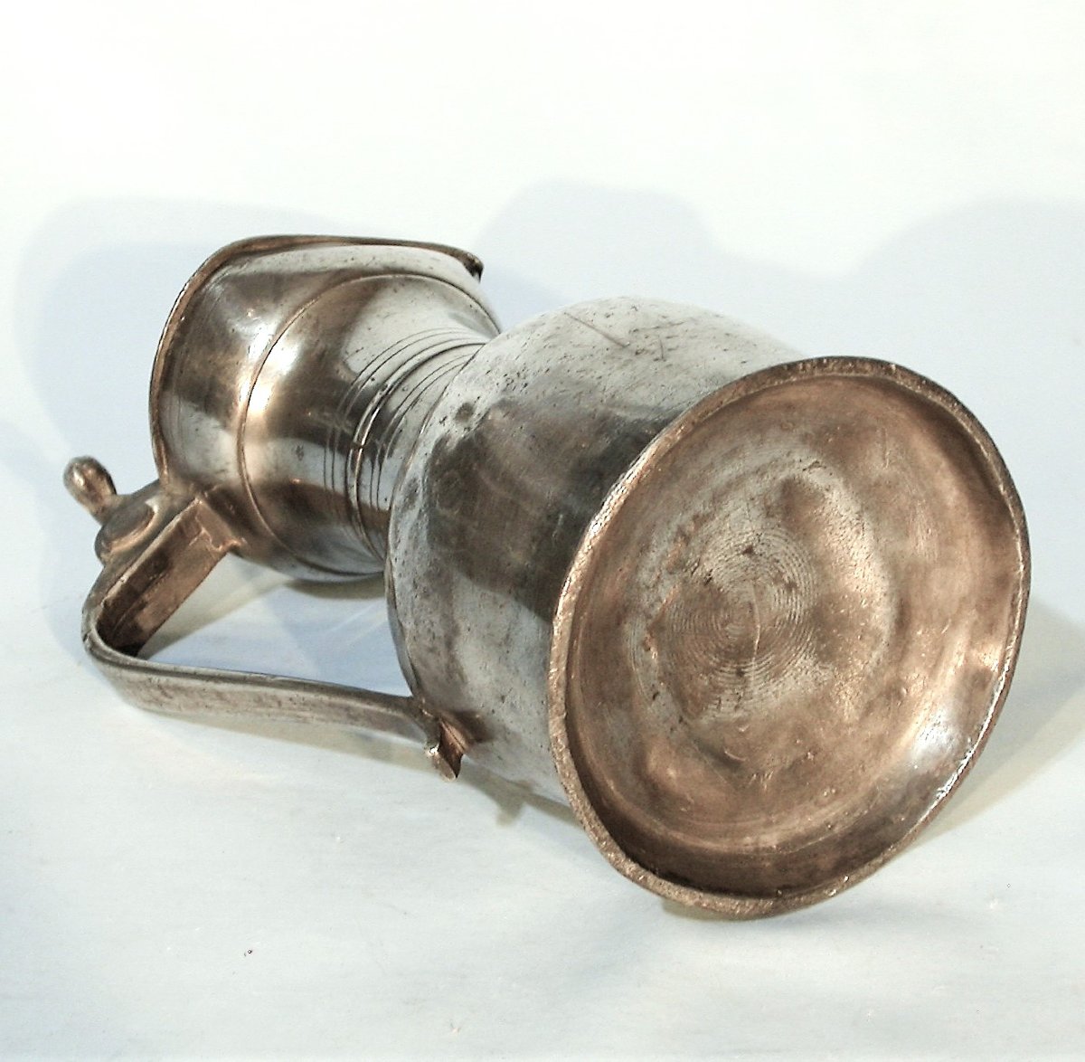 Pewter Wine Pitcher - Vevey, 18th Century-photo-1