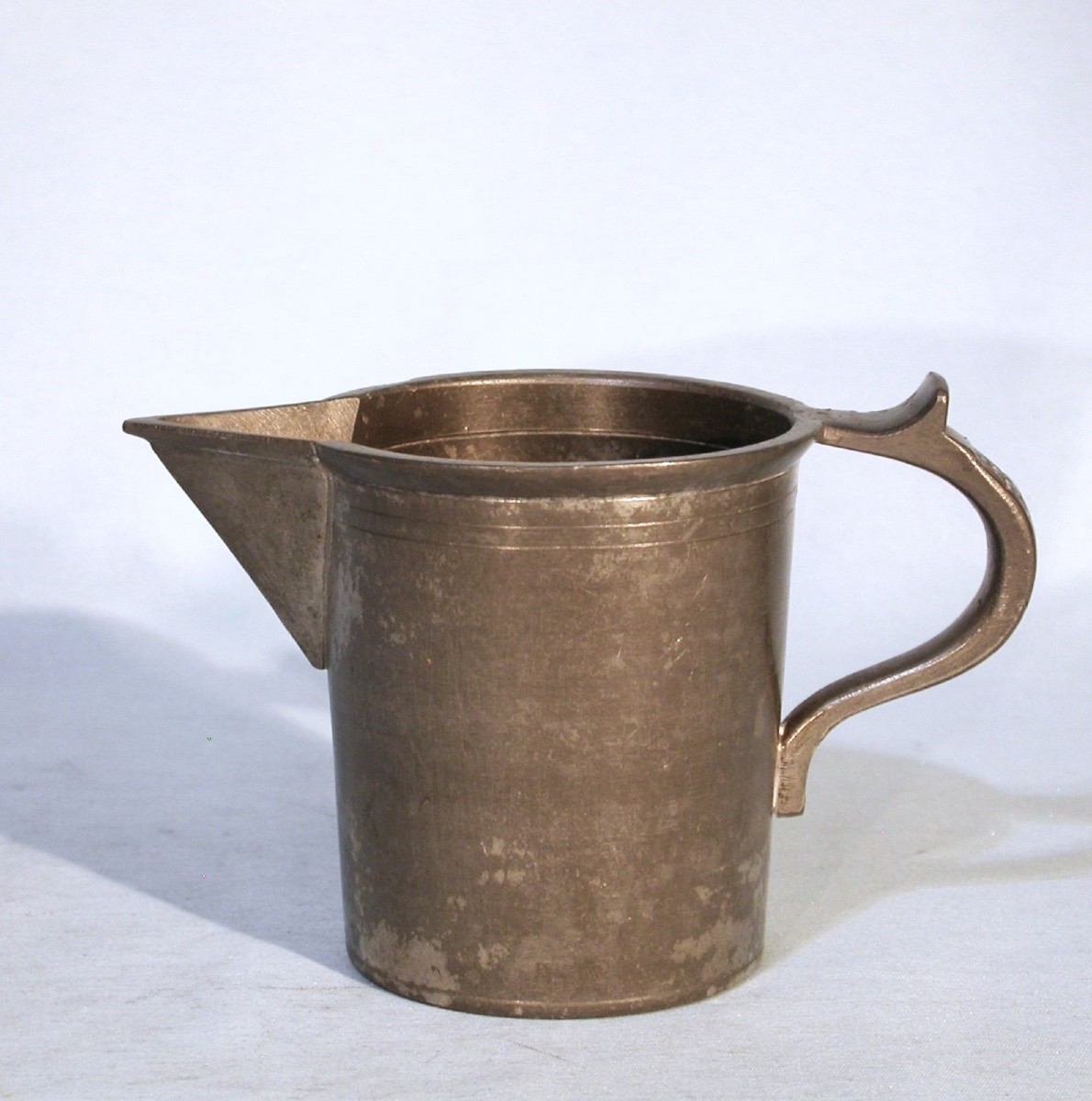 MEDECINE - MESURE À TISANE OU POTION EN ETAIN - XIX ème s