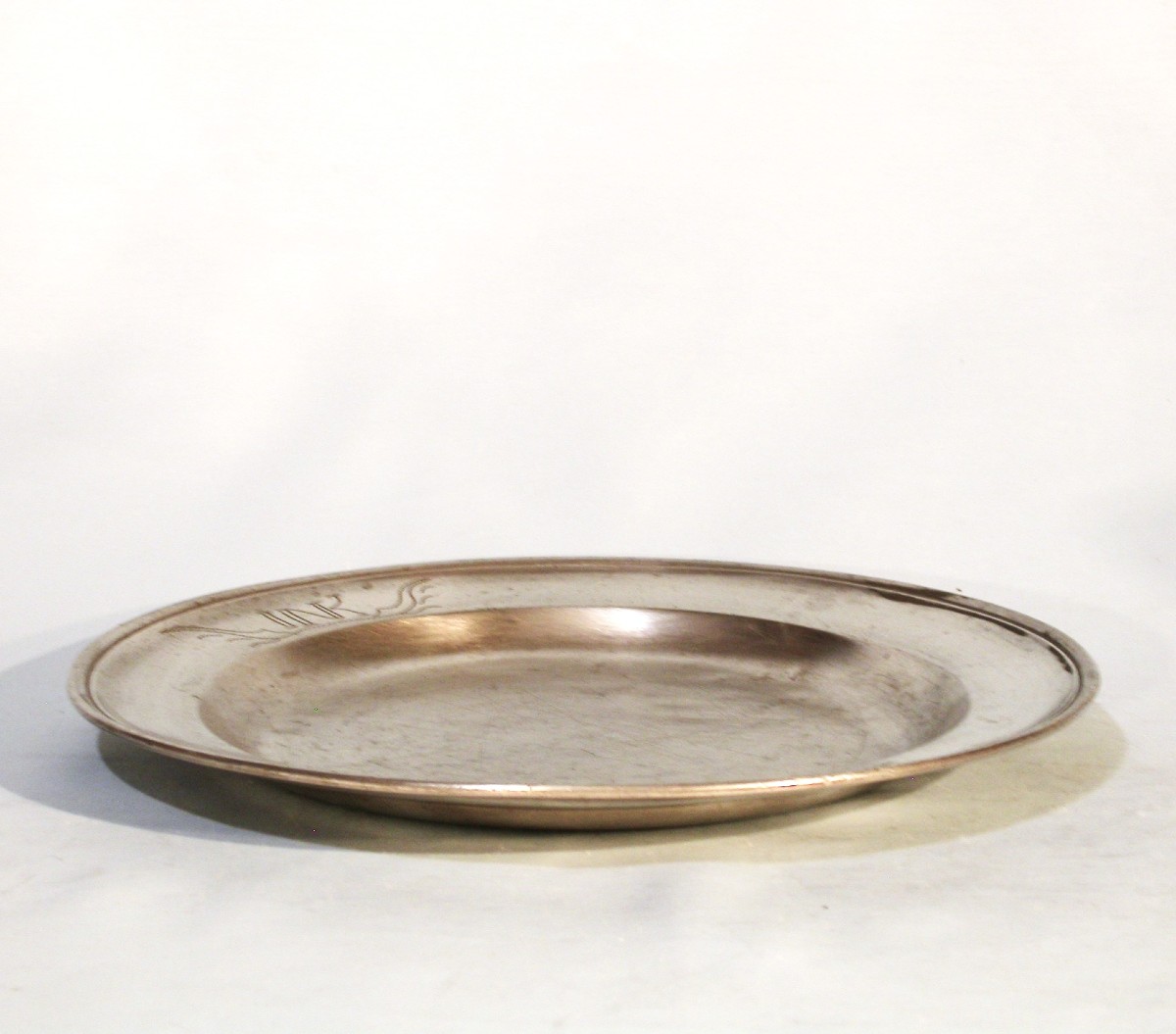 ASSIETTE EN ETAIN - COLOGNE (KÖLN, KOLN, COLN) - XVIII ème s